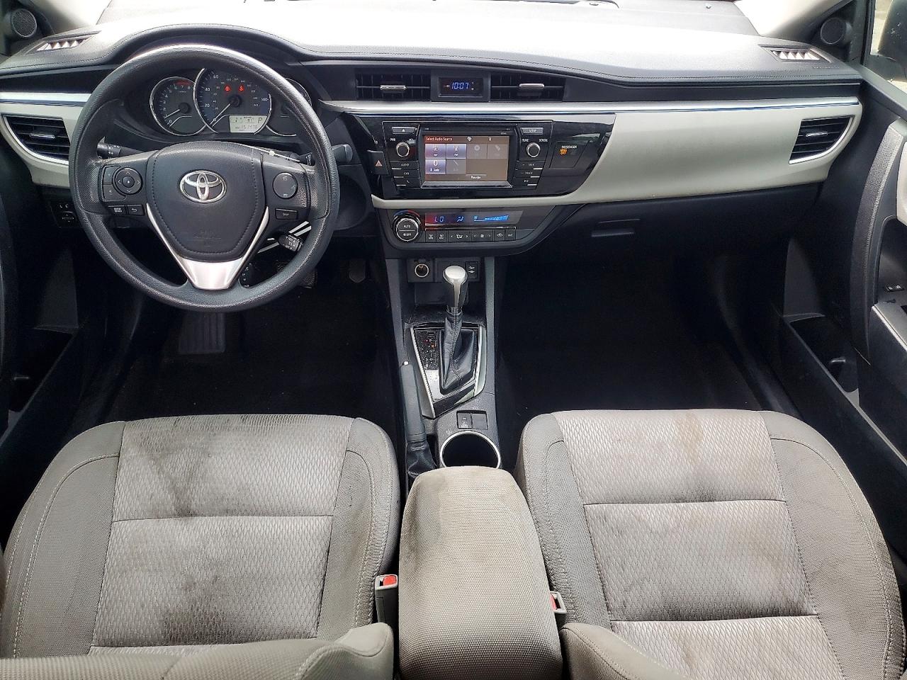 2015 Toyota Corolla Le White vin: 2T1BURHEXFC406657
