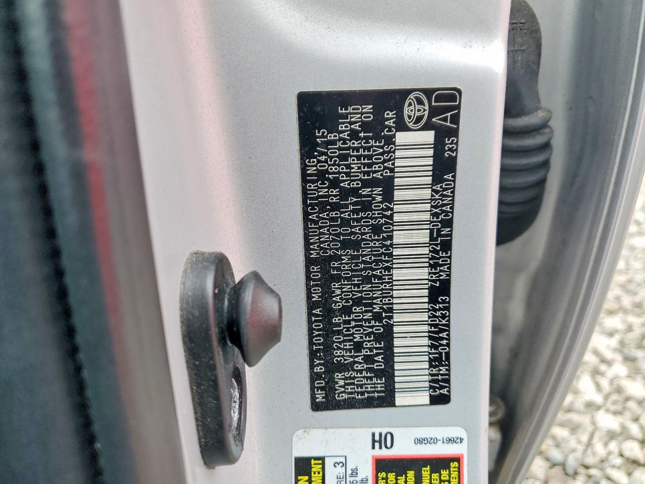 2015 Toyota Corolla S Plus Серебряный vin: 2T1BURHEXFC410742