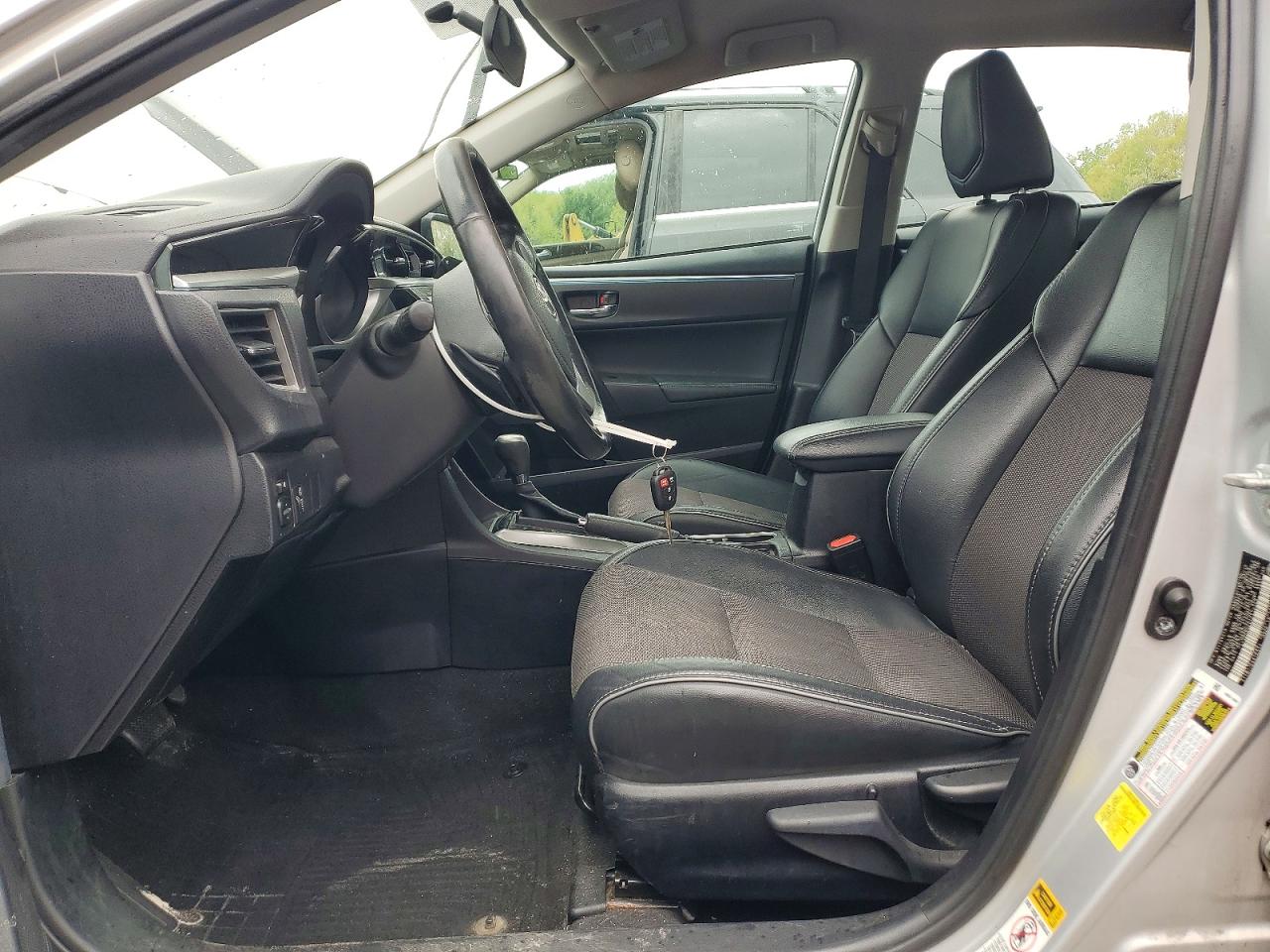 2015 Toyota Corolla S Plus Серебряный vin: 2T1BURHEXFC410742
