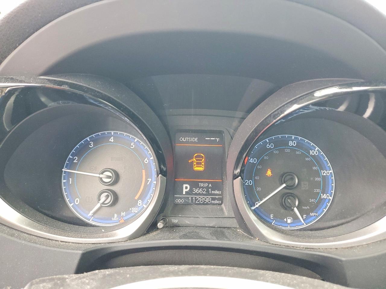 2015 Toyota Corolla S Plus Серебряный vin: 2T1BURHEXFC410742