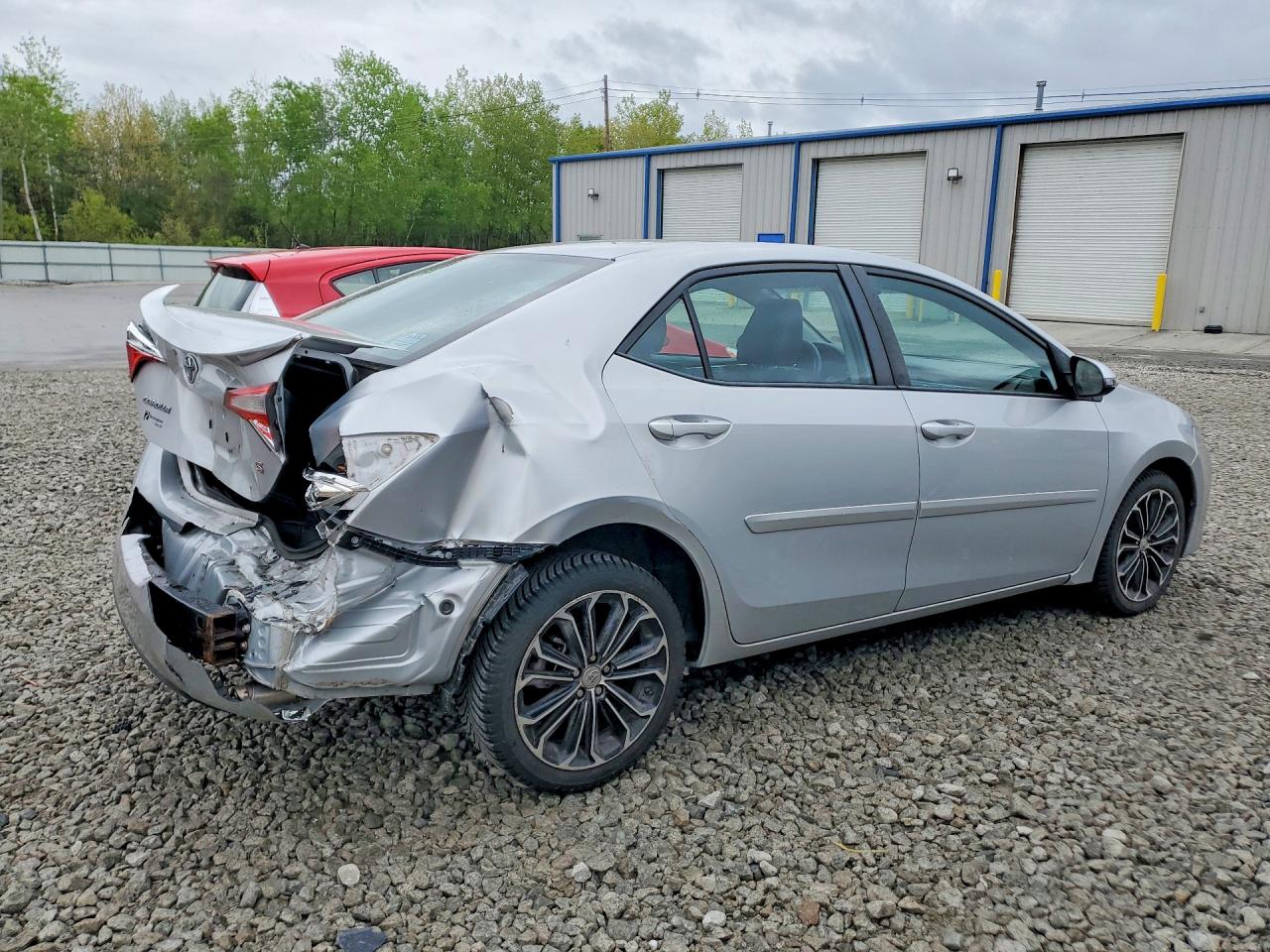 2015 Toyota Corolla S Plus Серебряный vin: 2T1BURHEXFC410742
