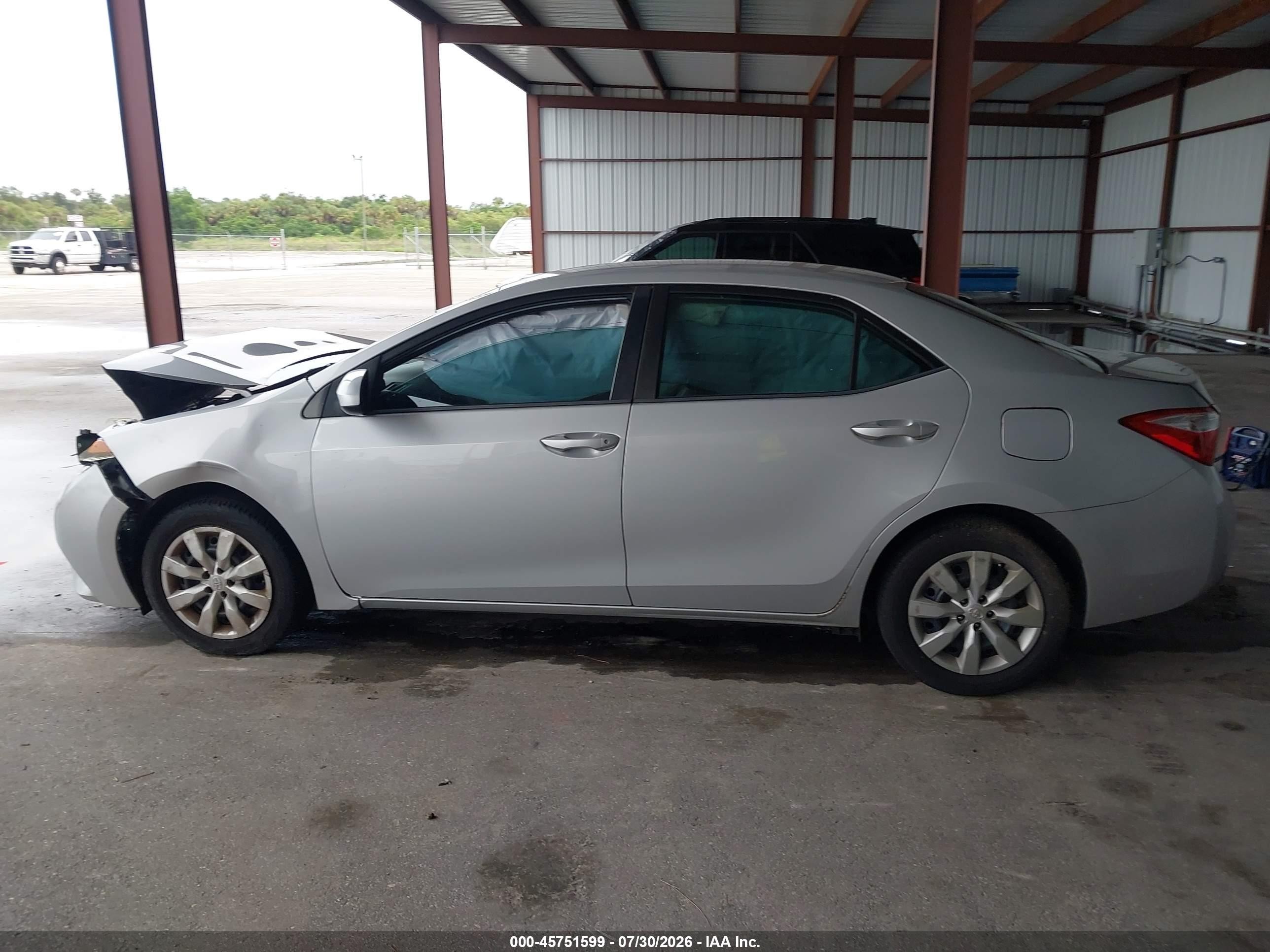 2015 Toyota Corolla Le Silver vin: 2T1BURHEXFC423331