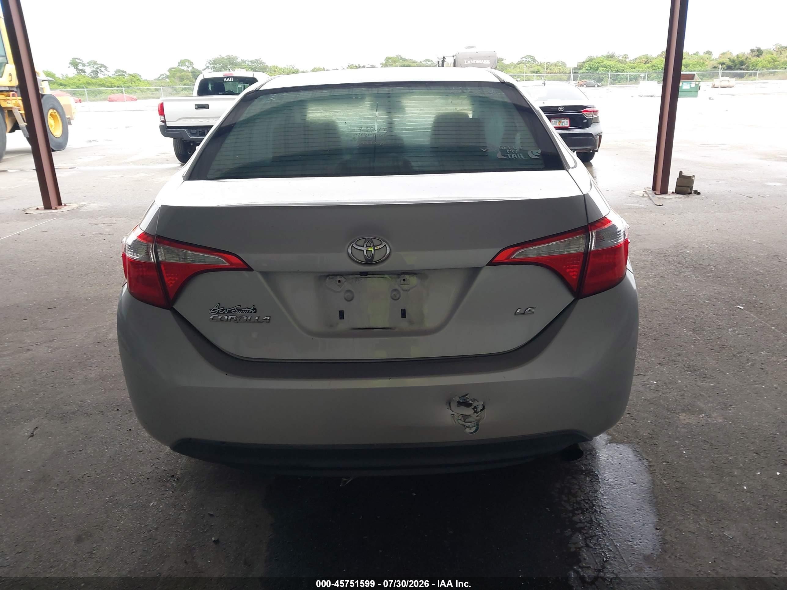 2015 Toyota Corolla Le Silver vin: 2T1BURHEXFC423331