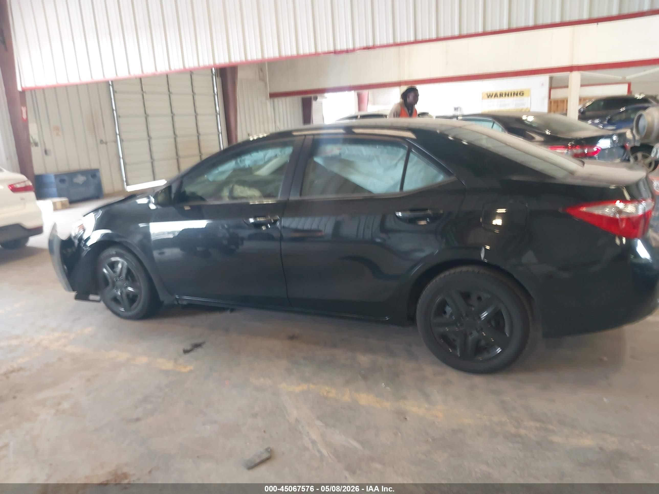 2015 Toyota Corolla Le Black vin: 2T1BURHEXFC426018