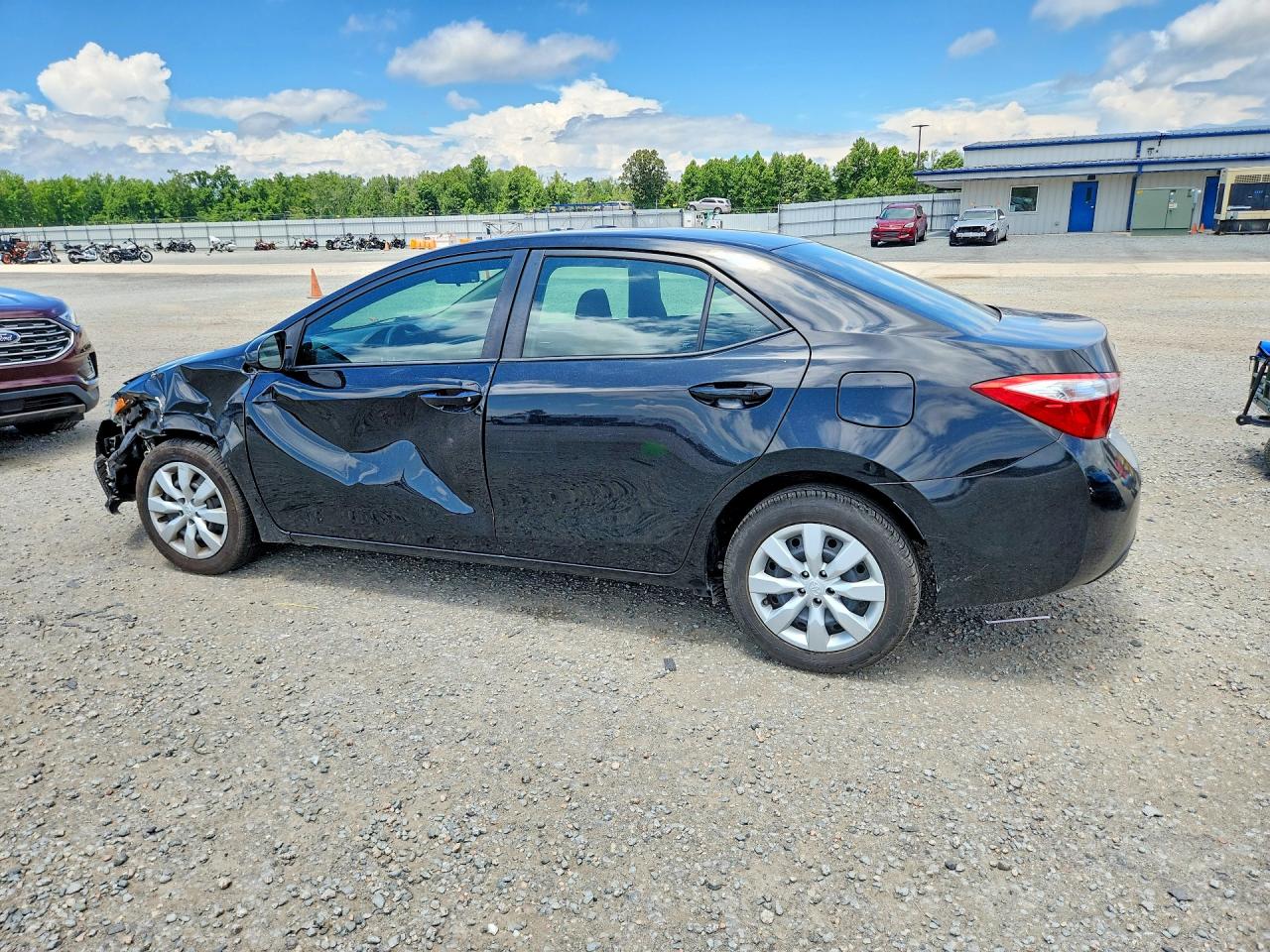 2015 Toyota Corolla Le Black vin: 2T1BURHEXFC427122
