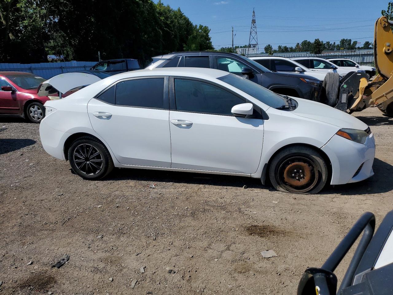 2015 Toyota Corolla L White vin: 2T1BURHEXFC436970