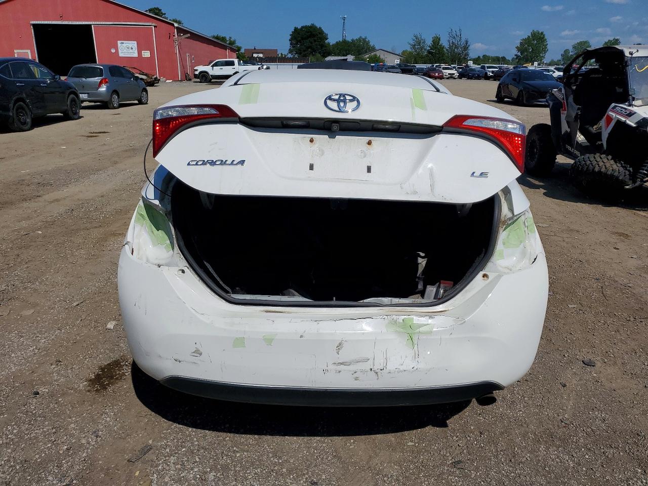 2015 Toyota Corolla L White vin: 2T1BURHEXFC436970