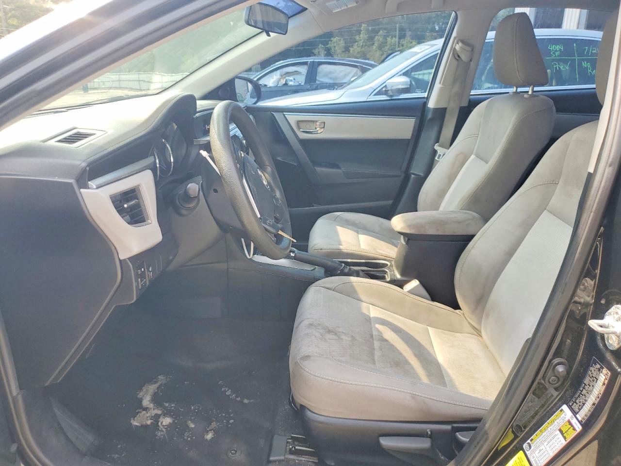 2015 Toyota Corolla Le Black vin: 2T1BURHEXFC440906