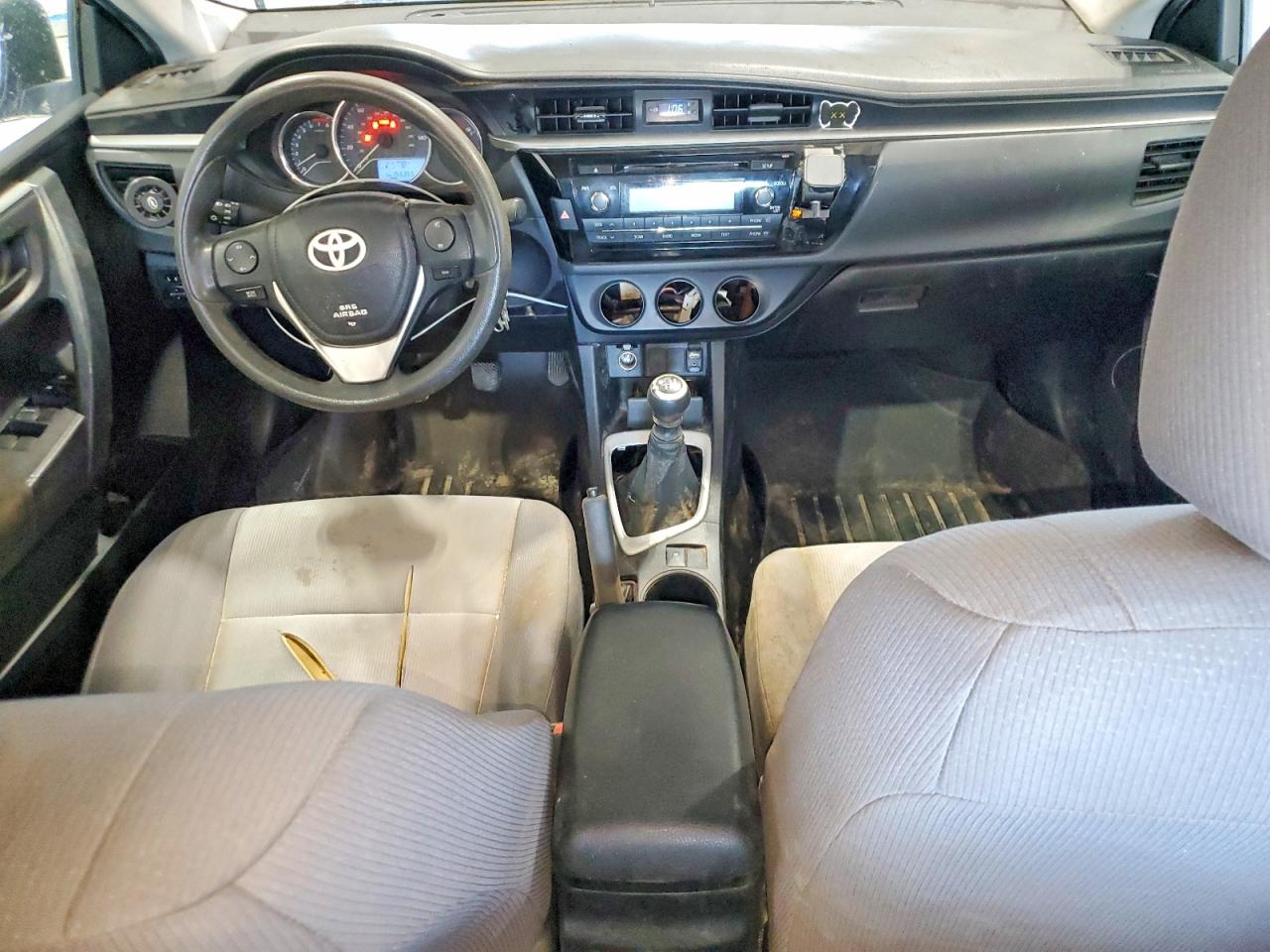 2015 Toyota Corolla L Черный vin: 2T1BURHEXFC447032