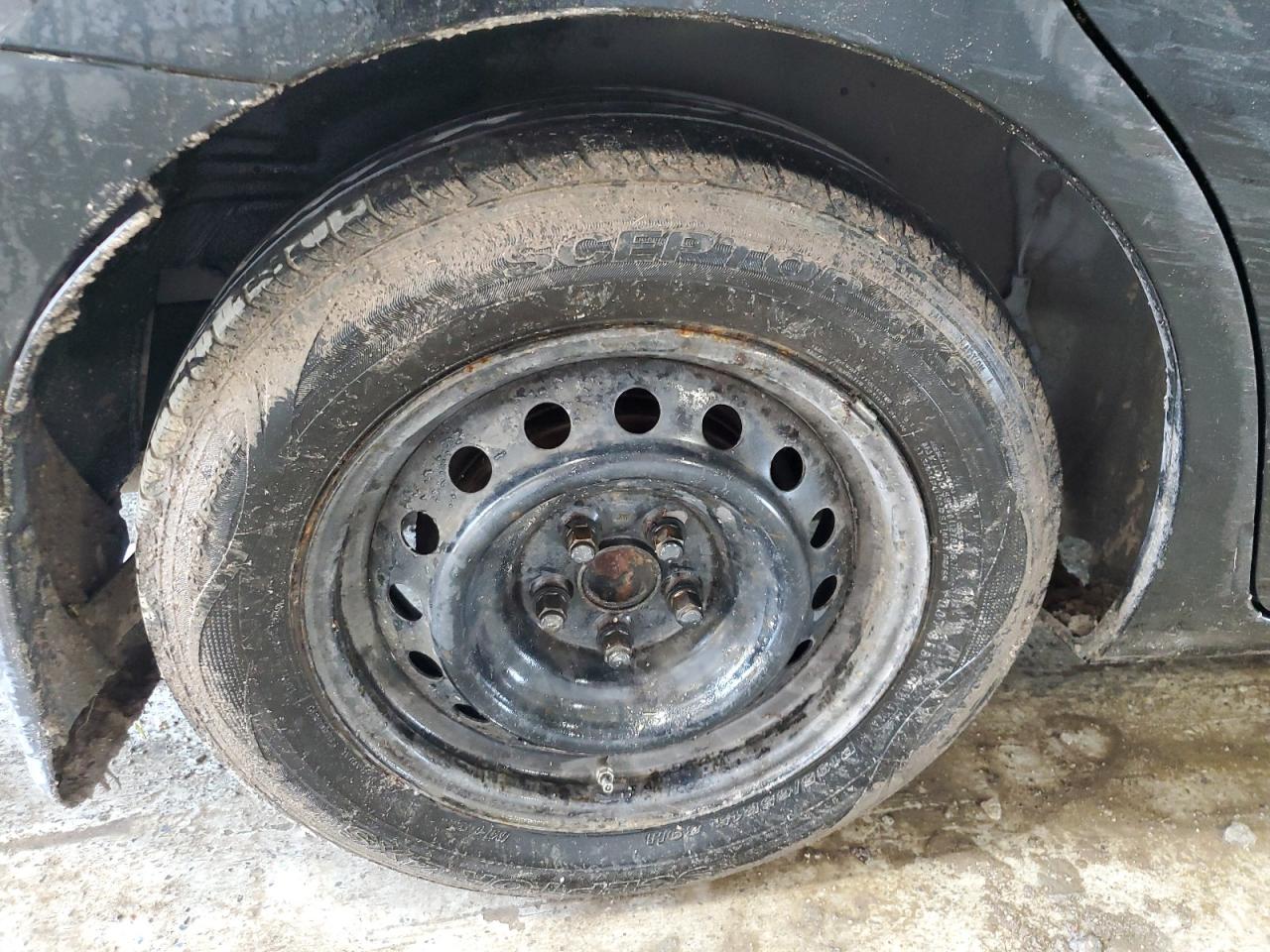 2015 Toyota Corolla L Черный vin: 2T1BURHEXFC447032 Damage: Spare Tire, Worn, Replacement Required