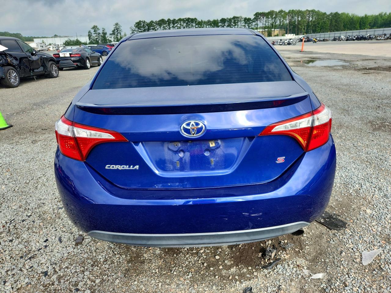 2015 Toyota Corolla S Plus Blue vin: 2T1BURHEXFC454434