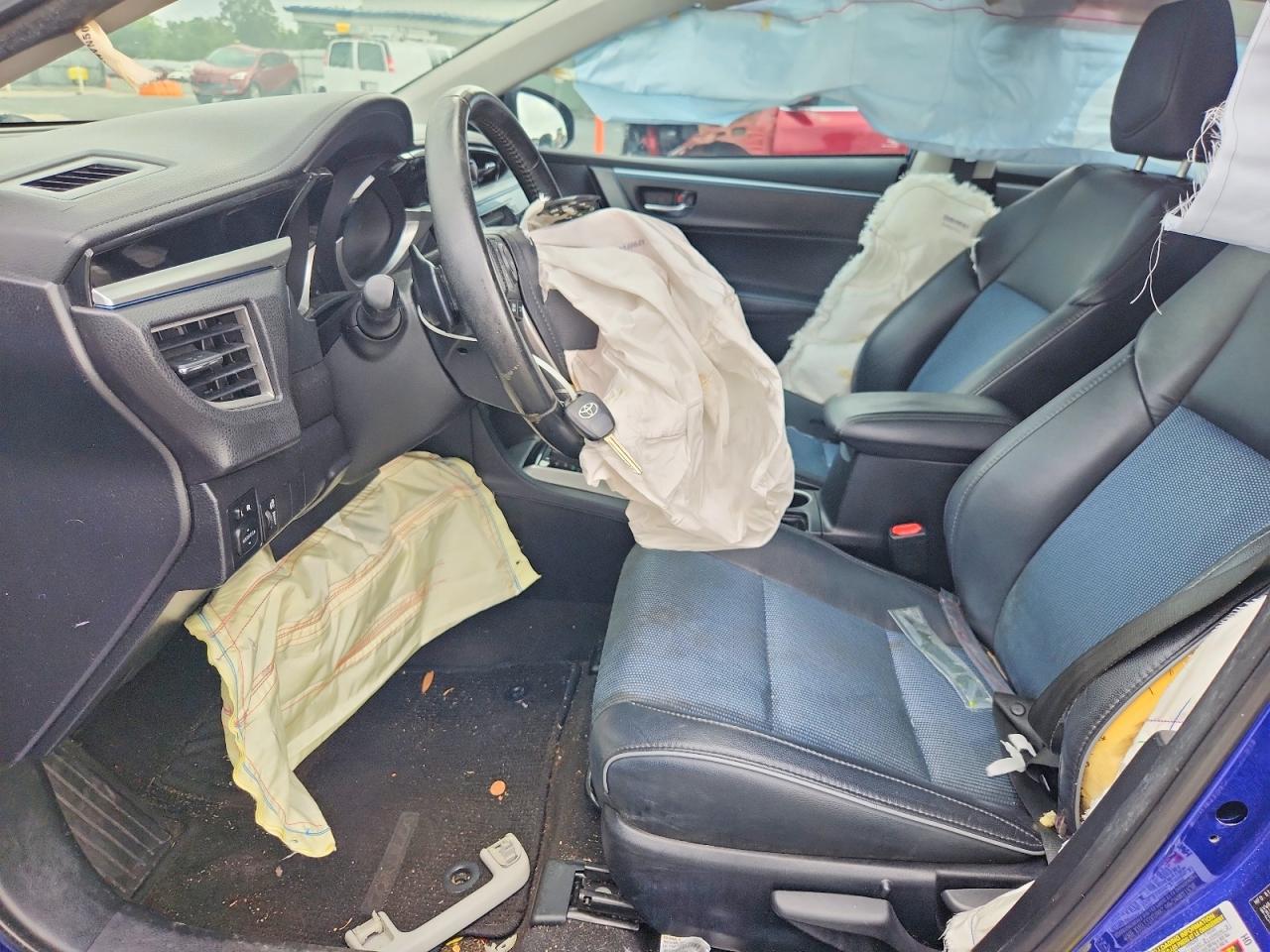 2015 Toyota Corolla S Plus Blue vin: 2T1BURHEXFC454434