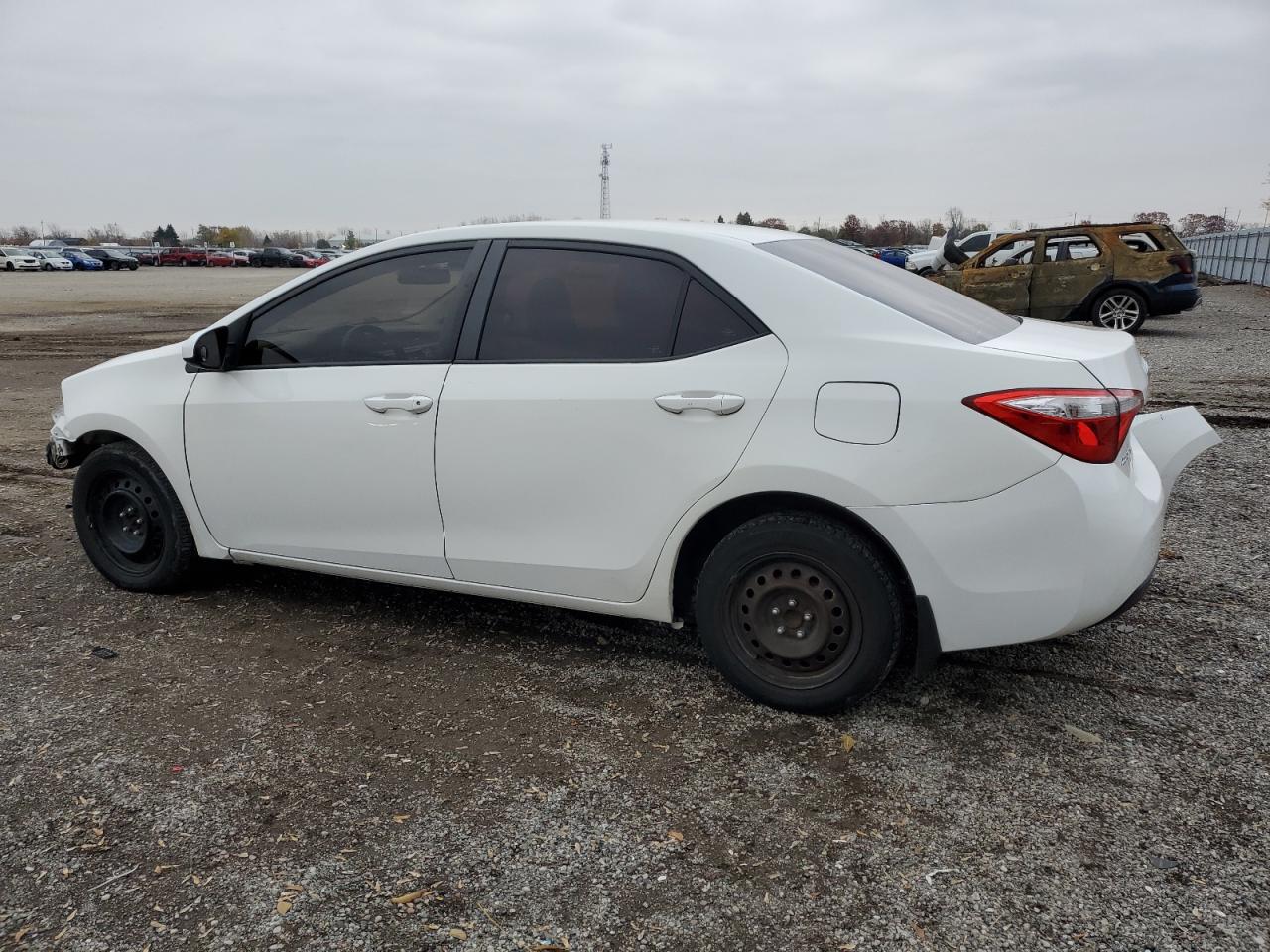 2015 Toyota Corolla L White vin: 2T1BURHEXFC459441