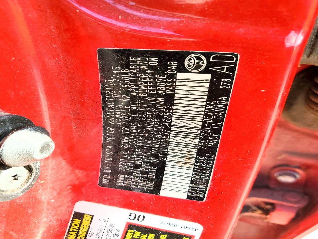 2015 Toyota Corolla Le Red vin: 2T1BURHEXFC468852