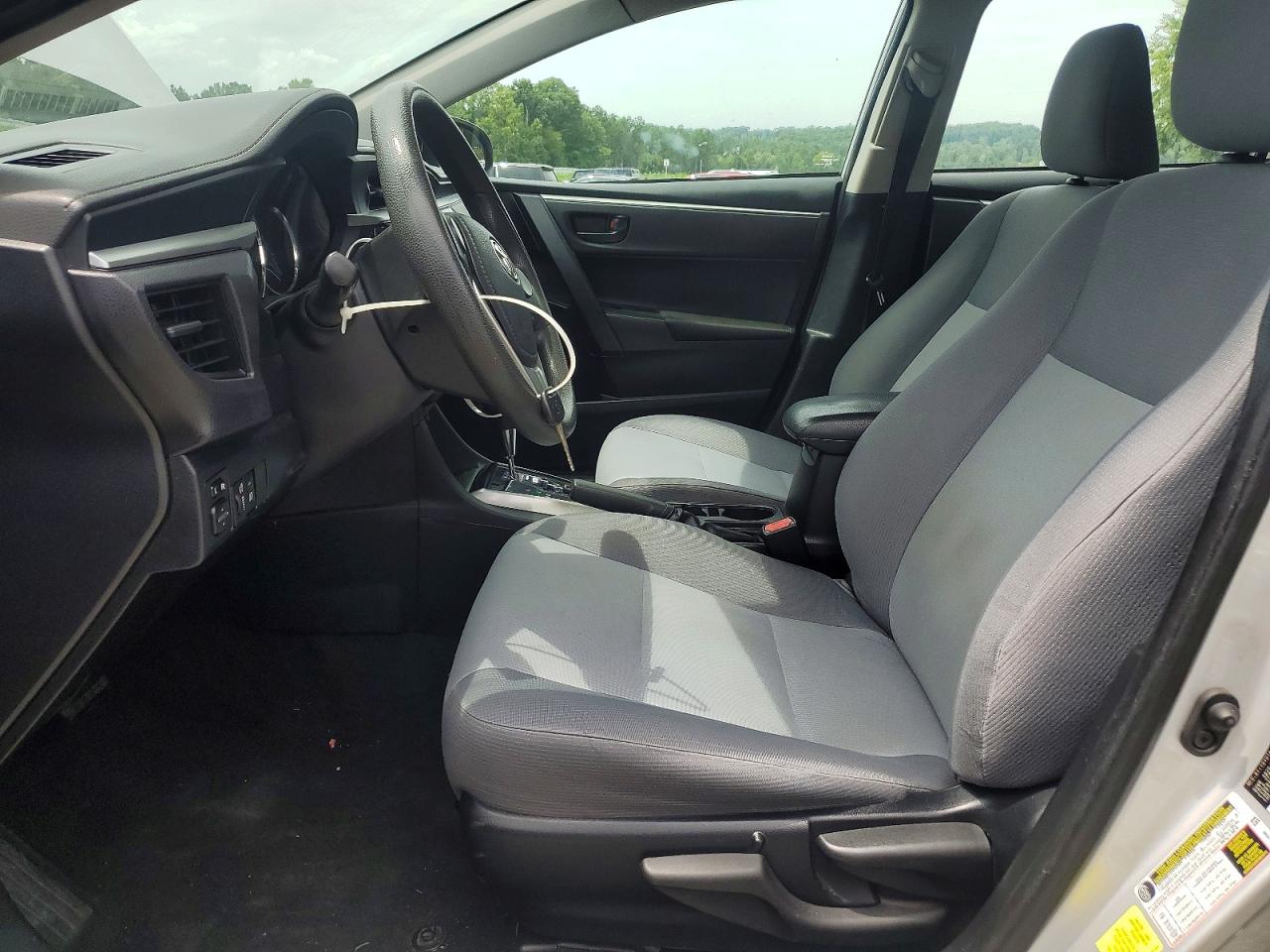 2015 Toyota Corolla L Silver vin: 2T1BURHEXFC475753