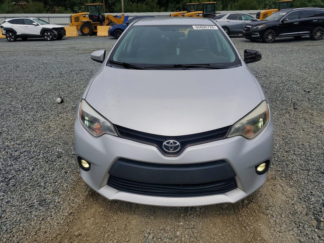 2015 Toyota Corolla L Silver vin: 2T1BURHEXFC475753