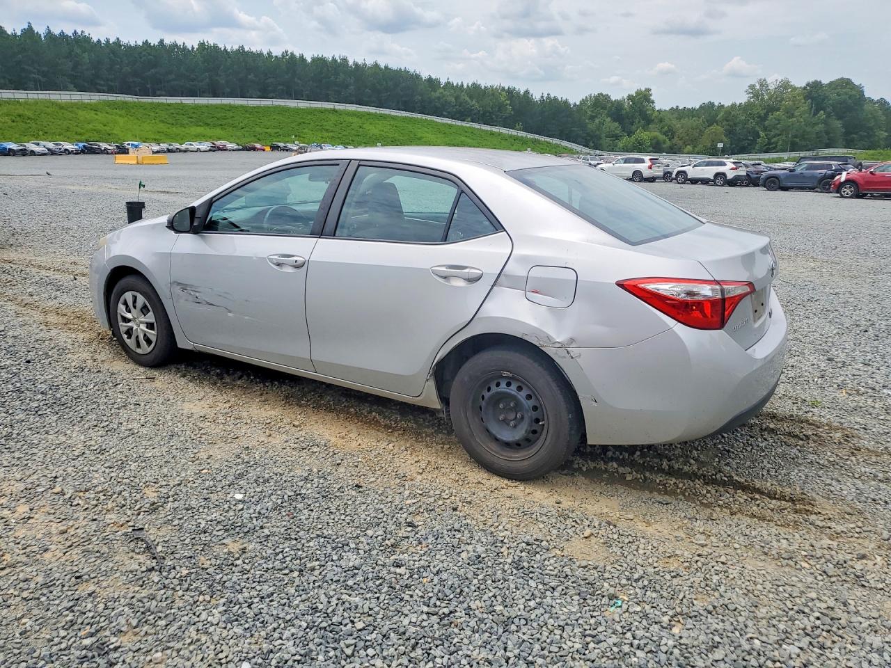 2015 Toyota Corolla L Silver vin: 2T1BURHEXFC475753