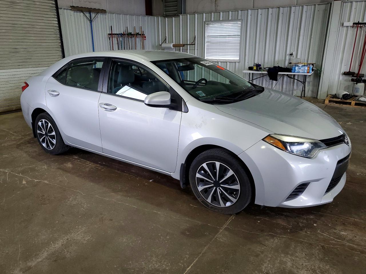 2016 Toyota Corolla Le Silver vin: 2T1BURHEXGC689255