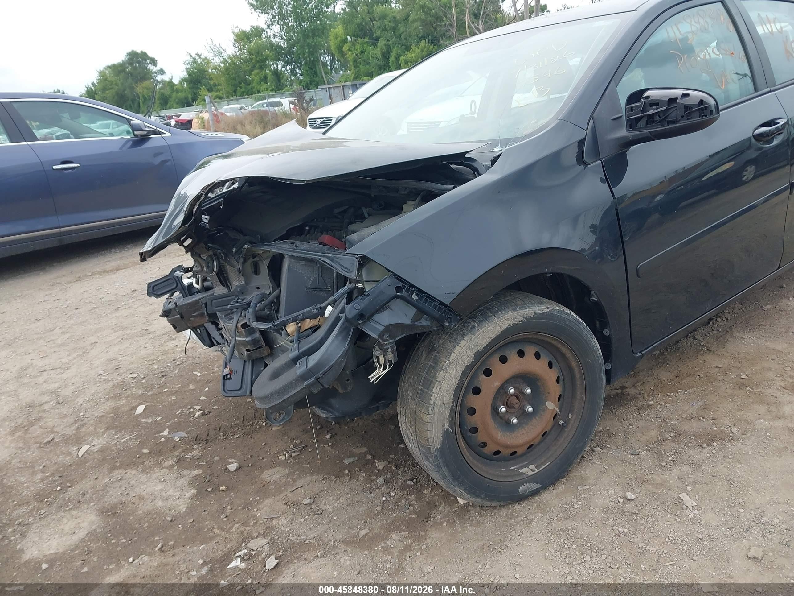 2016 Toyota Corolla Le Black vin: 2T1BURHEXGC689546