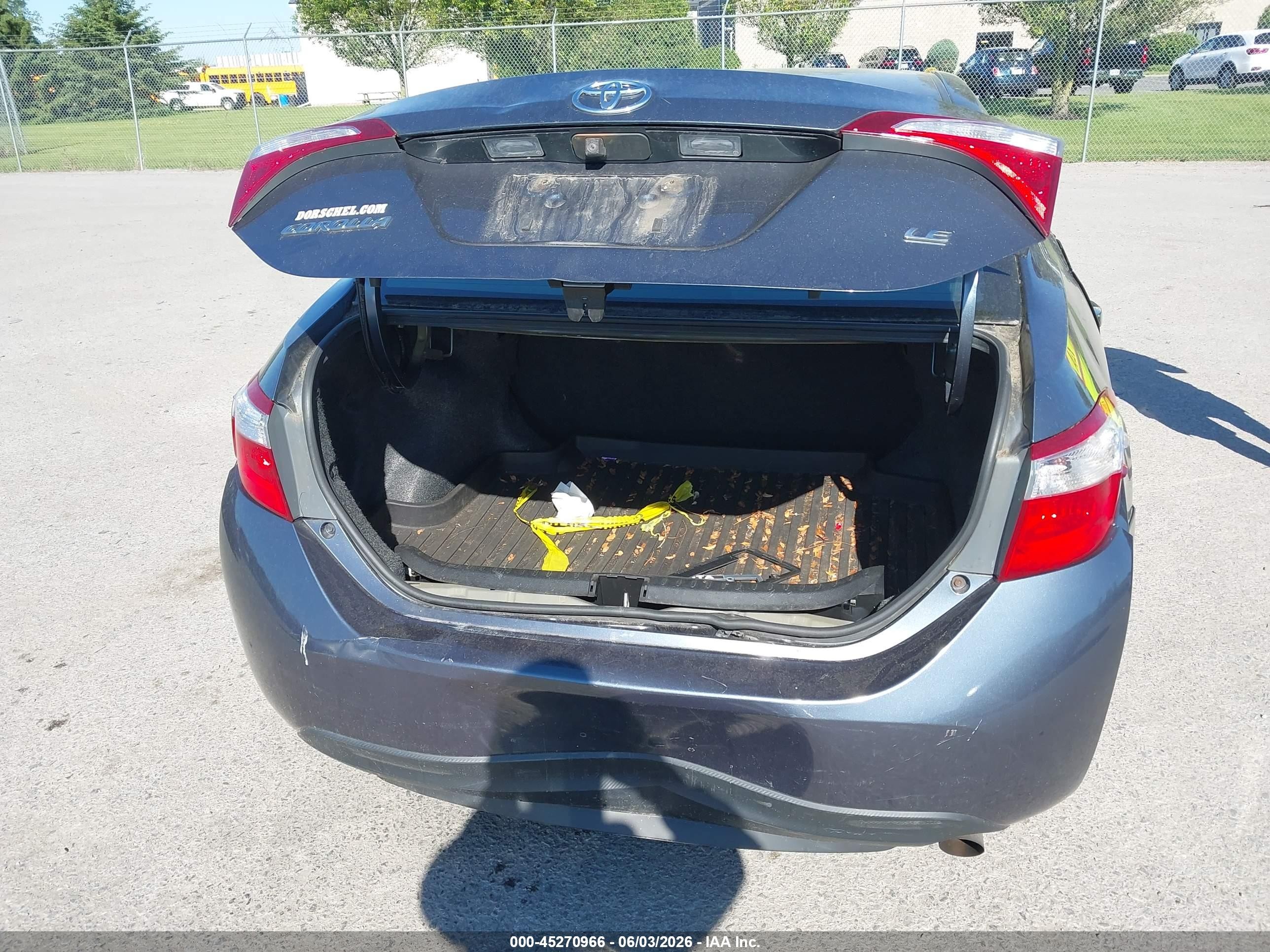 2016 Toyota Corolla Le Gray vin: 2T1BURHEXGC732430