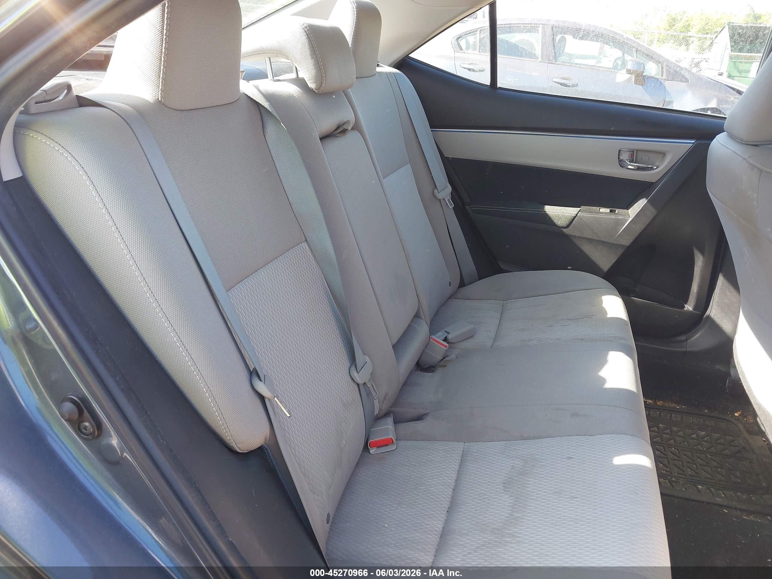 2016 Toyota Corolla Le Gray vin: 2T1BURHEXGC732430