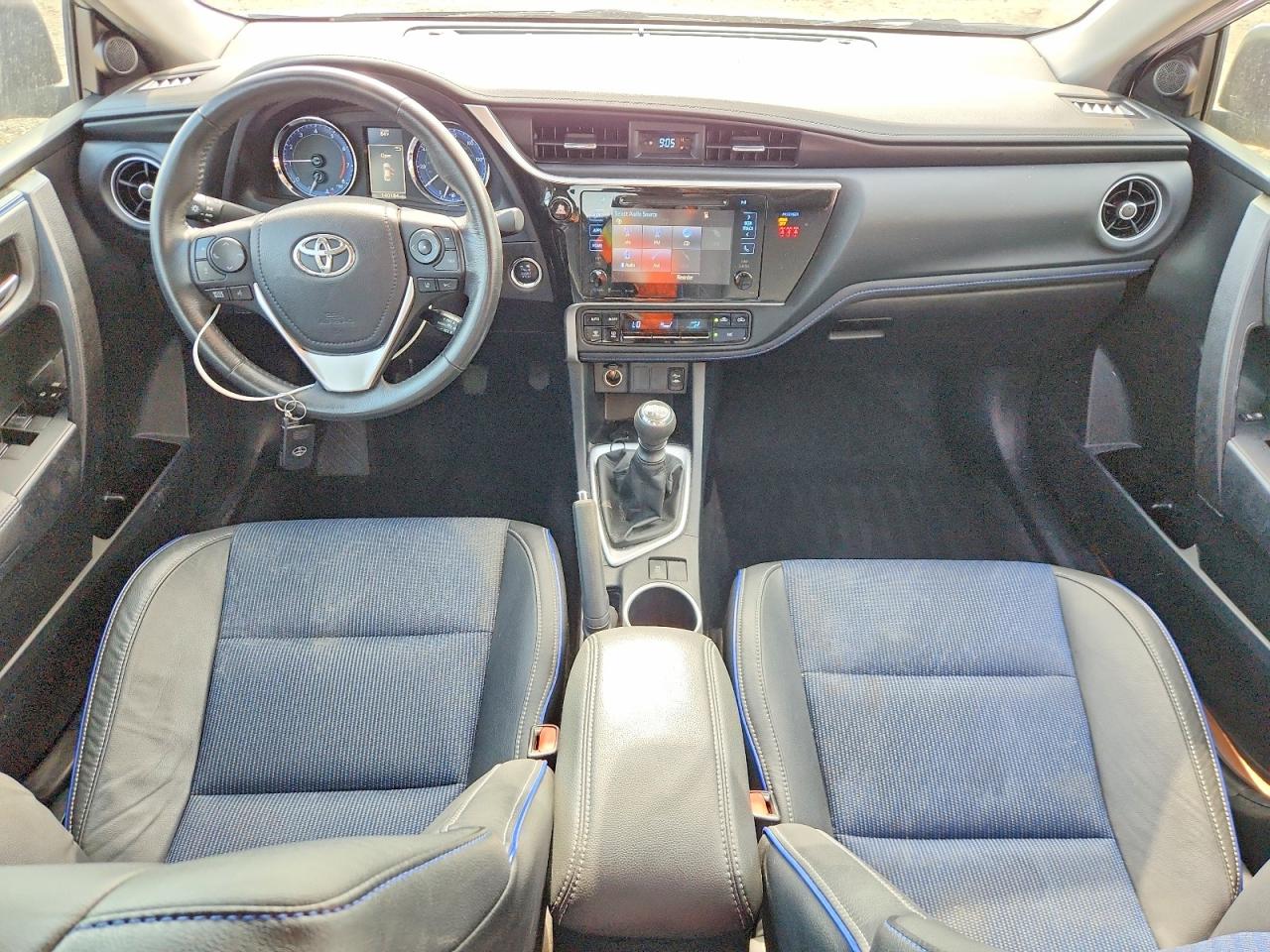 2018 Toyota Corolla Se Silver vin: 2T1BURHEXJC034195