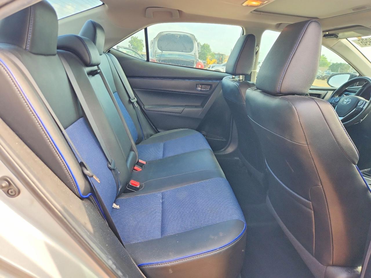 2018 Toyota Corolla Se Silver vin: 2T1BURHEXJC034195