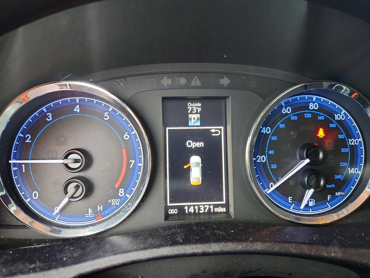 2019 Toyota Corolla Se Silver vin: 2T1BURHEXKC150272