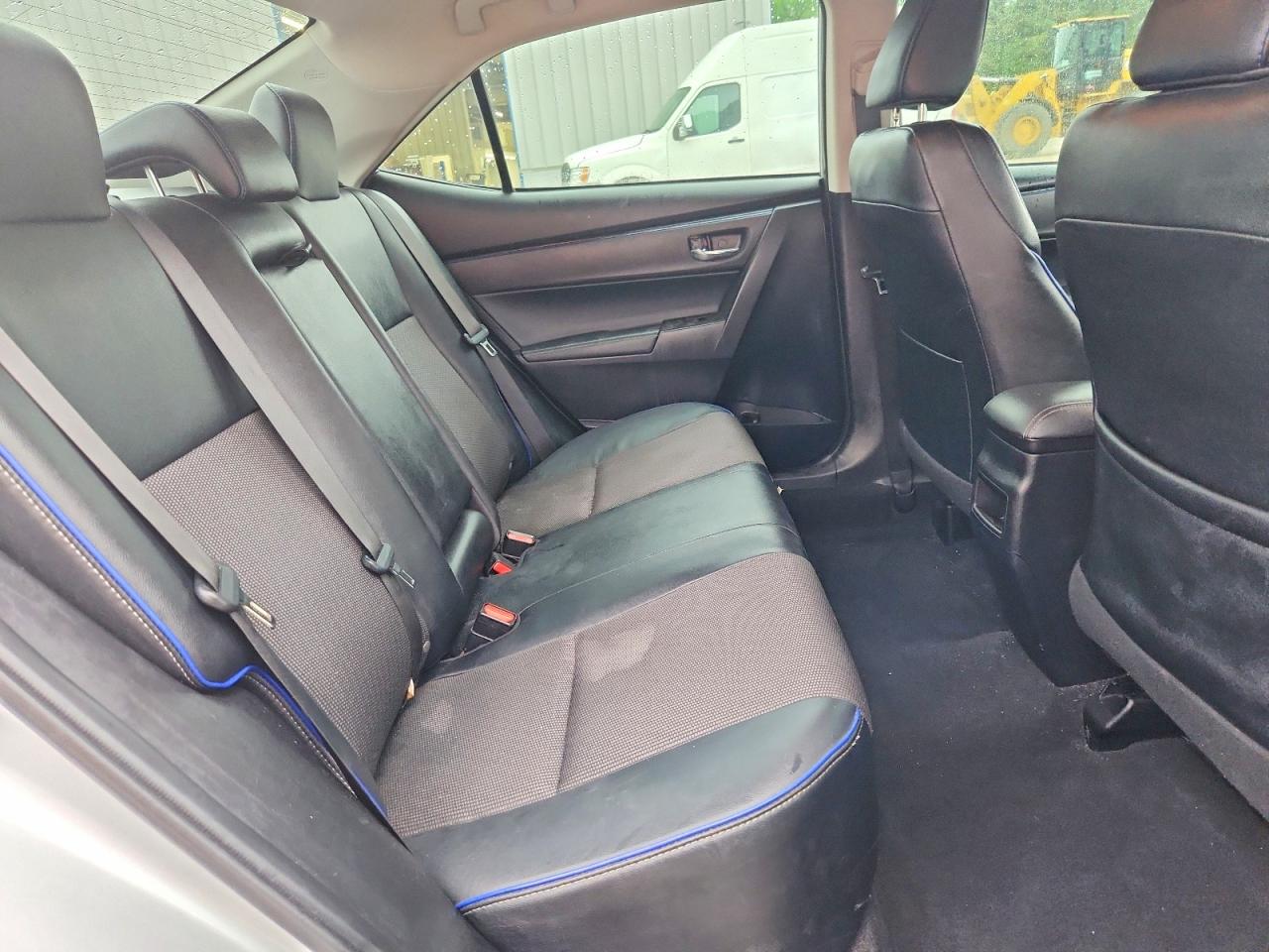 2019 Toyota Corolla Se Silver vin: 2T1BURHEXKC150272