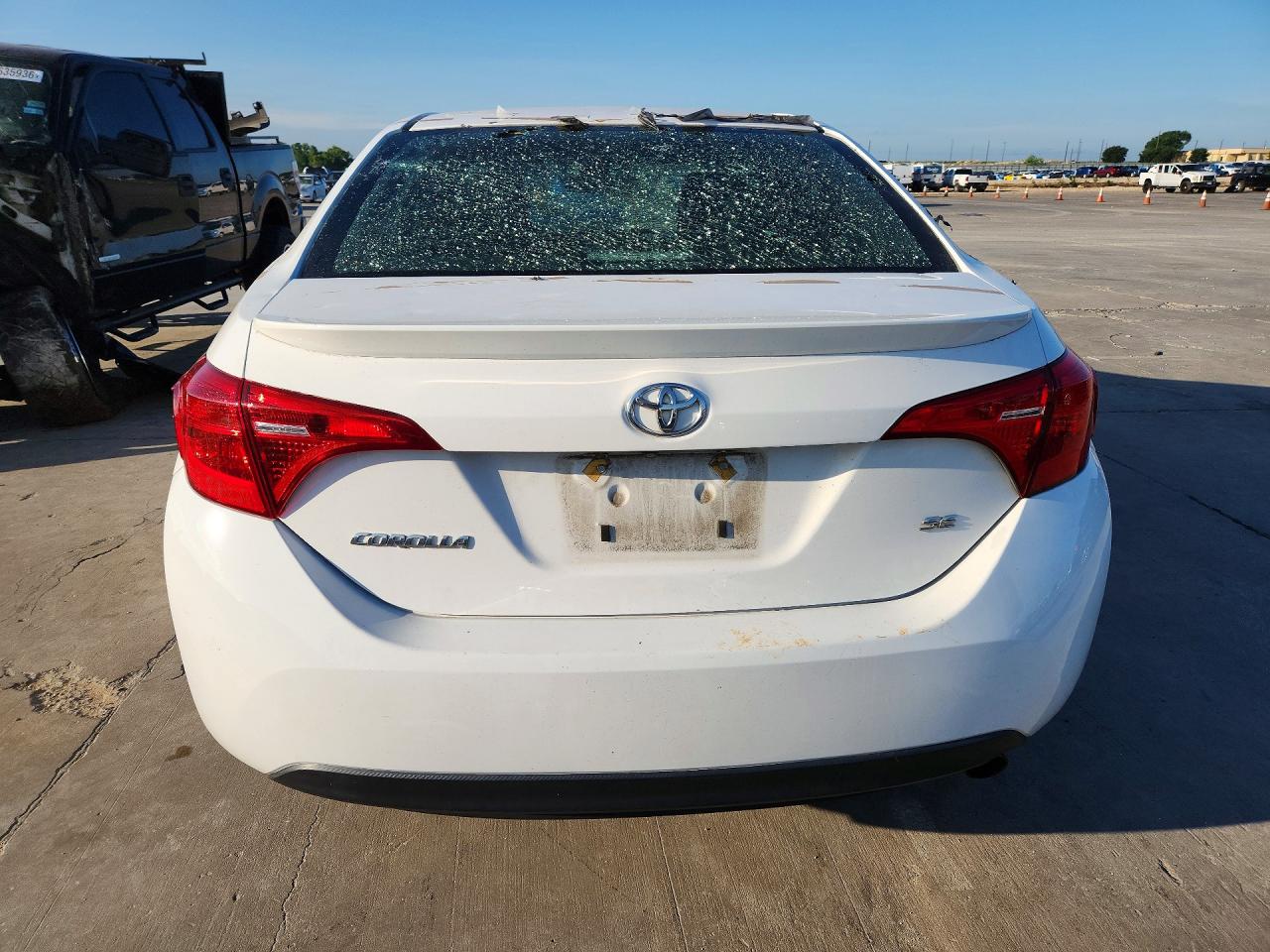 2019 Toyota Corolla Se Белый vin: 2T1BURHEXKC152071