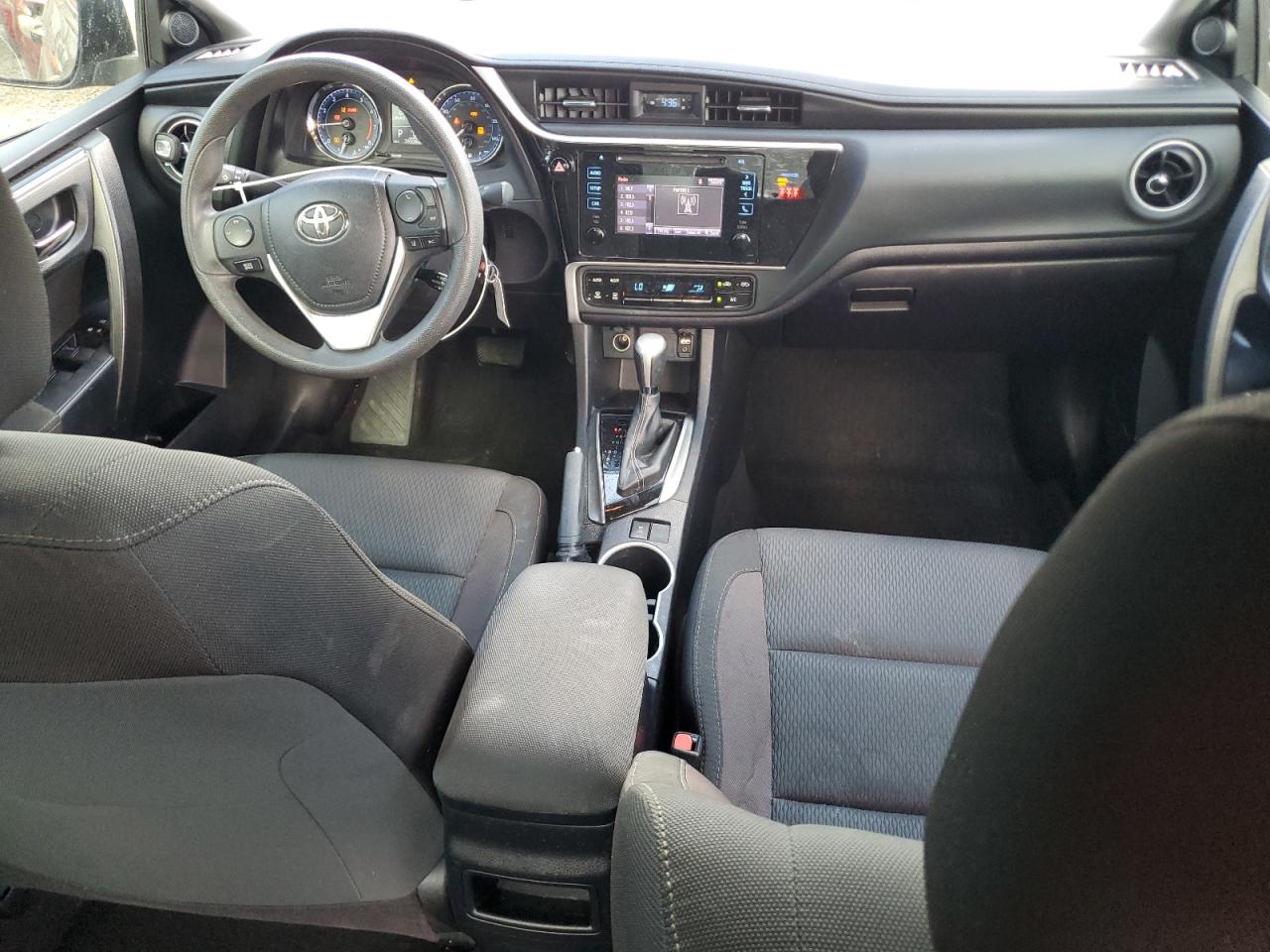 2019 Toyota Corolla L   Gray vin: 2T1BURHEXKC184583