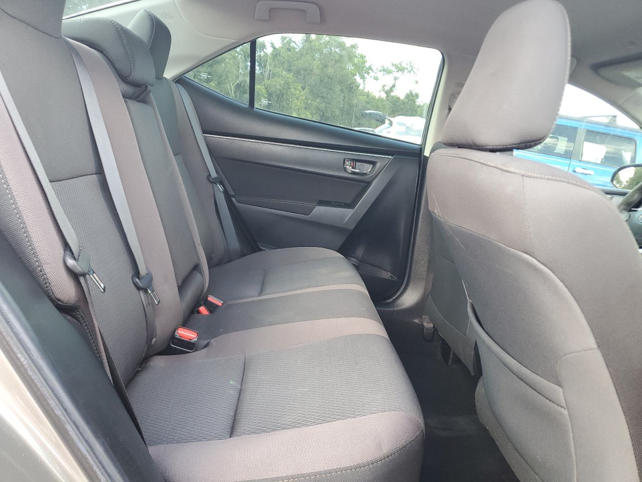 2019 Toyota Corolla L   Gray vin: 2T1BURHEXKC184583