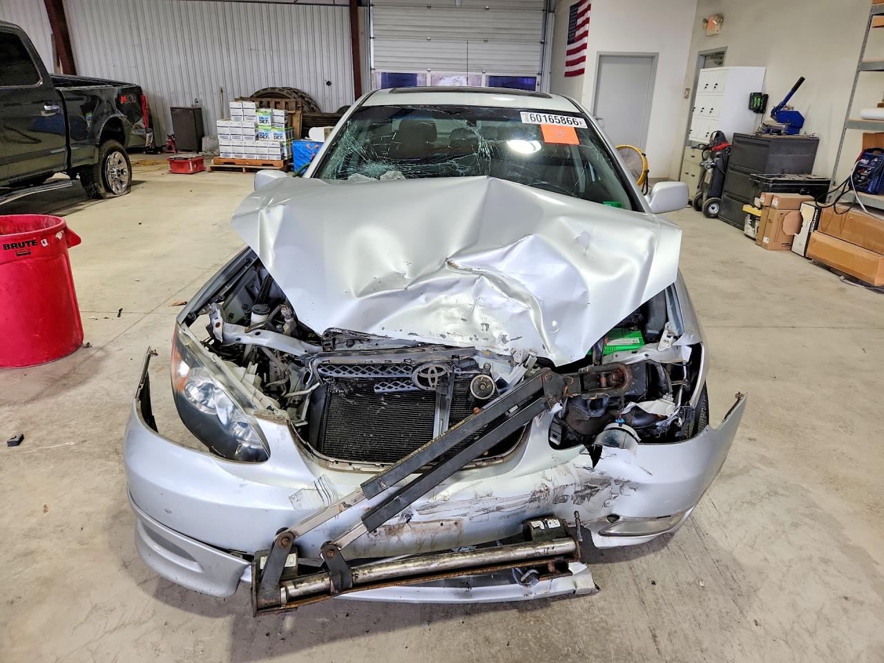 2006 Toyota Corolla Silver vin: 2T1BY30E46C550833