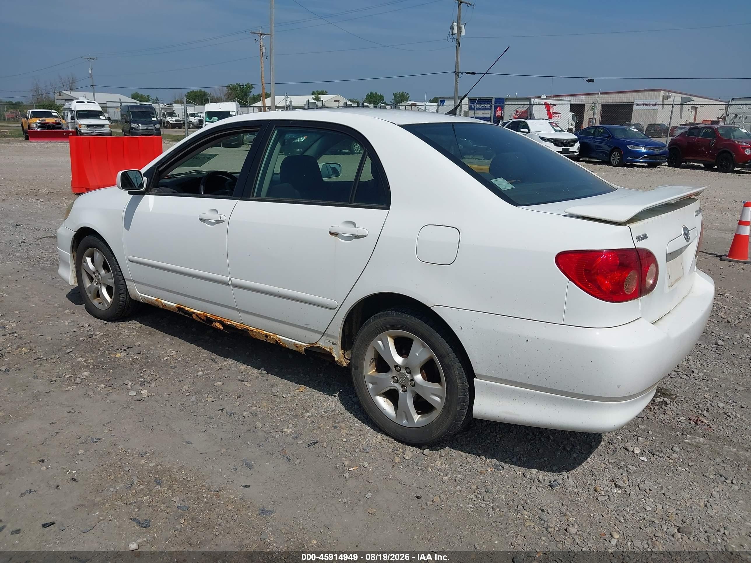 2005 Toyota Corolla Xrs White vin: 2T1BY32E15C353789