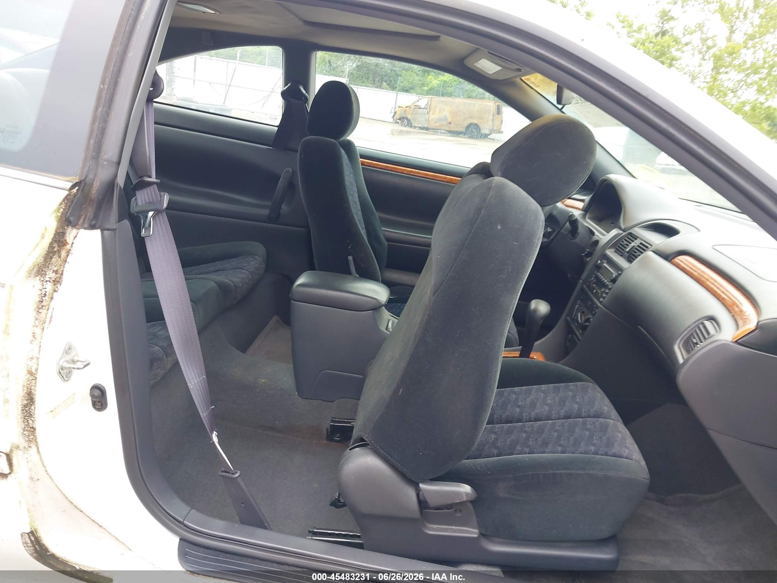 2002 Toyota Camry Solara Se White vin: 2T1CE22P02C017149