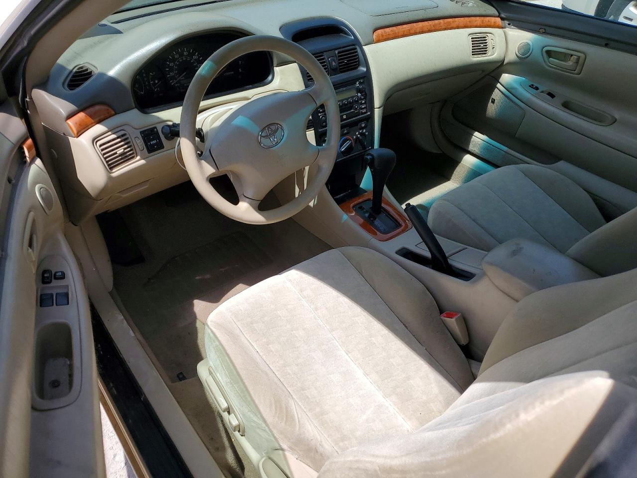 2002 Toyota Camry Solara Se Tan vin: 2T1CE22P22C003432