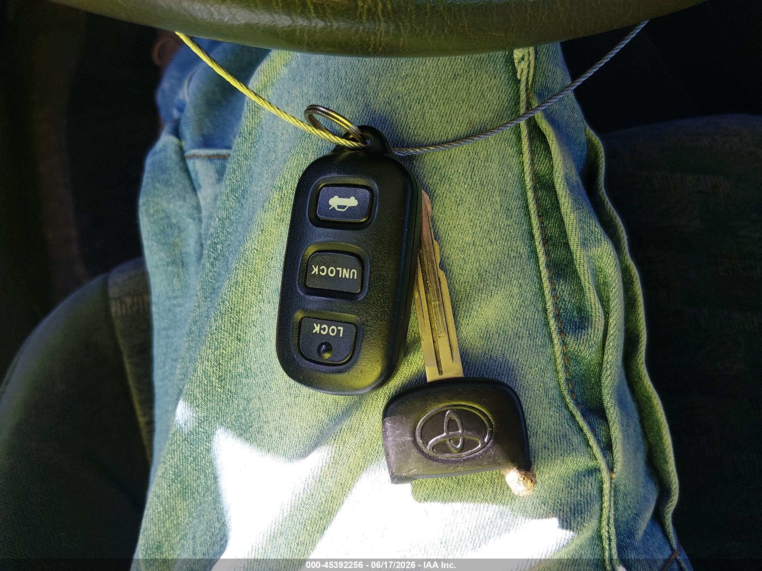 2002 Toyota Camry Solara Se Black vin: 2T1CE22P52C012982