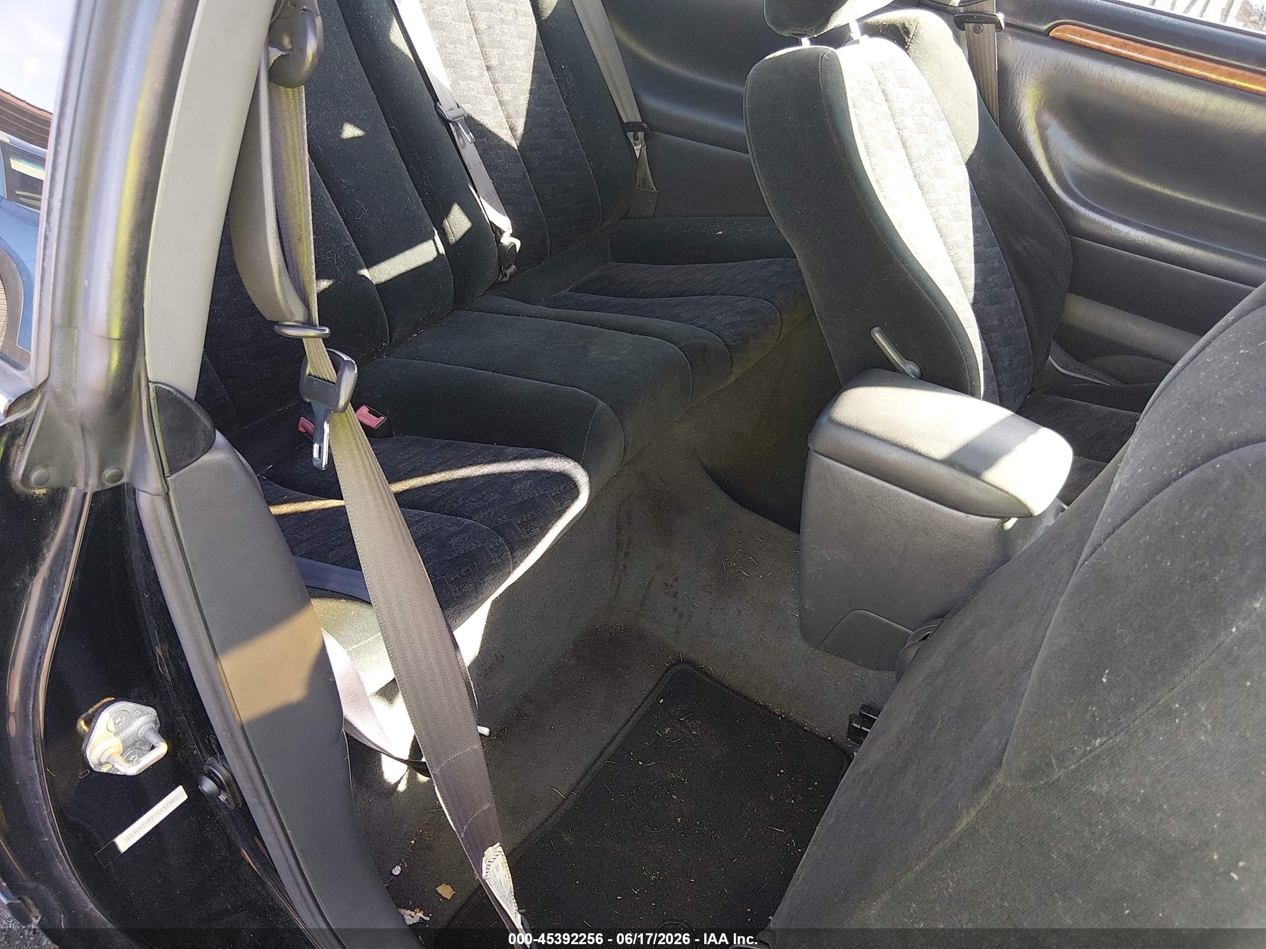 2002 Toyota Camry Solara Se Black vin: 2T1CE22P52C012982