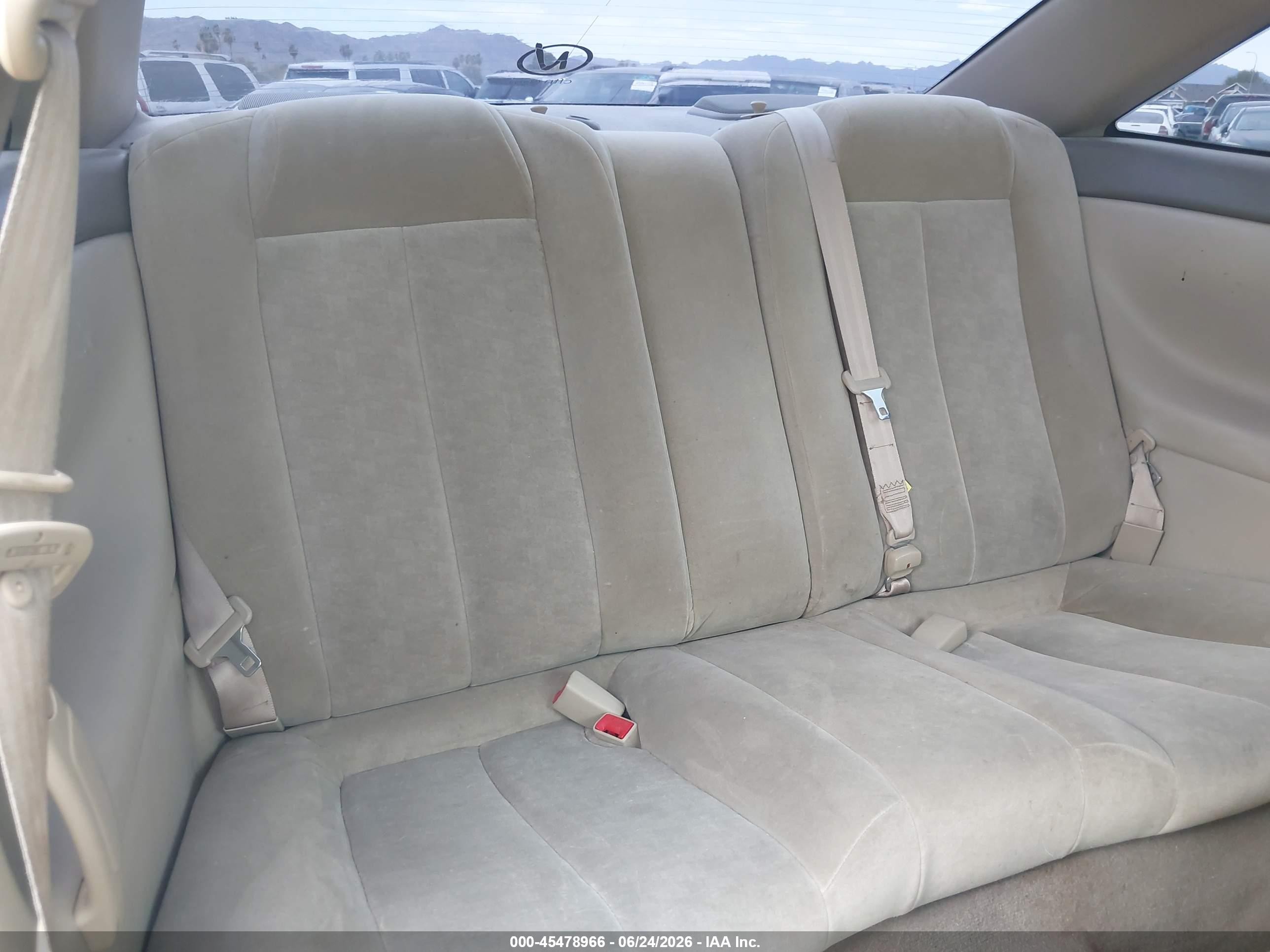 2002 Toyota Camry Solara Se Gold vin: 2T1CE22P92C017201