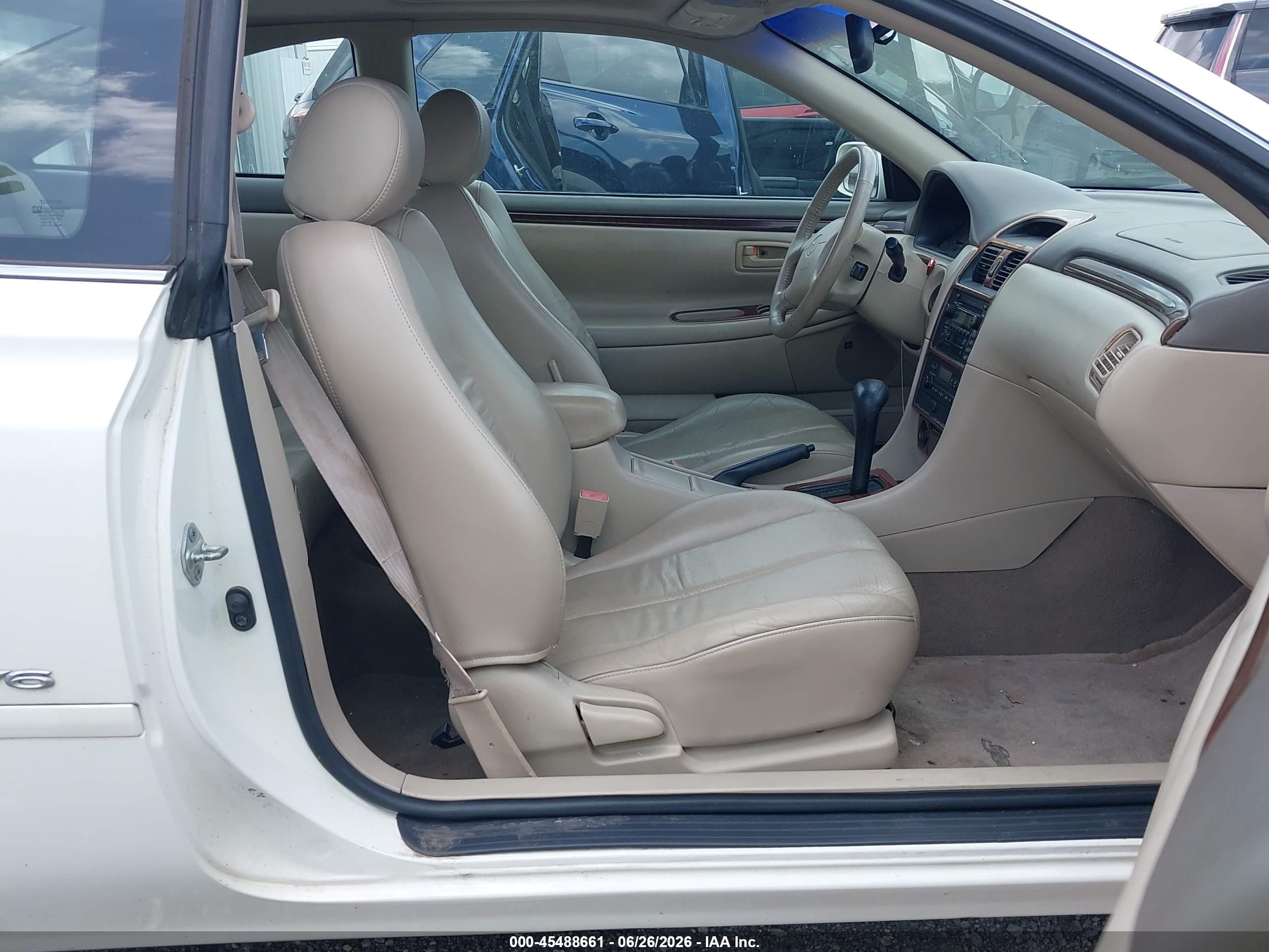 2000 Toyota Camry Solara Sle V6 White vin: 2T1CF22P1YC350563
