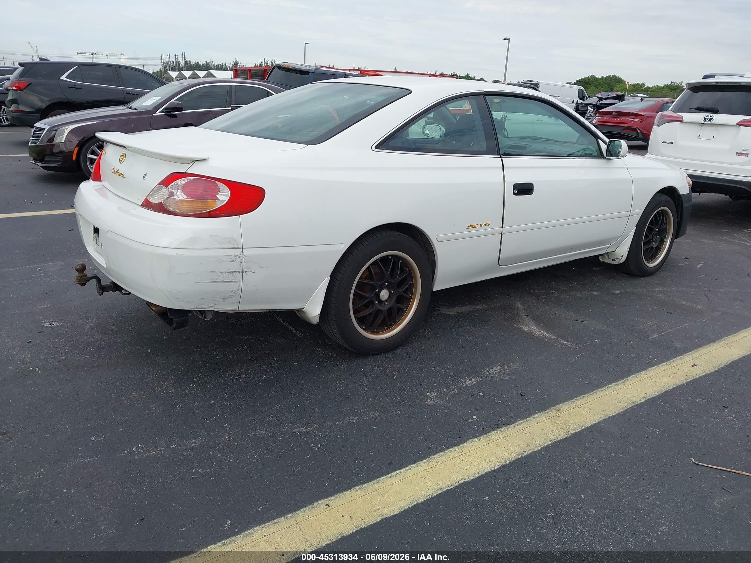 2002 Toyota Camry Solara Se V6 White vin: 2T1CF22P32C550870