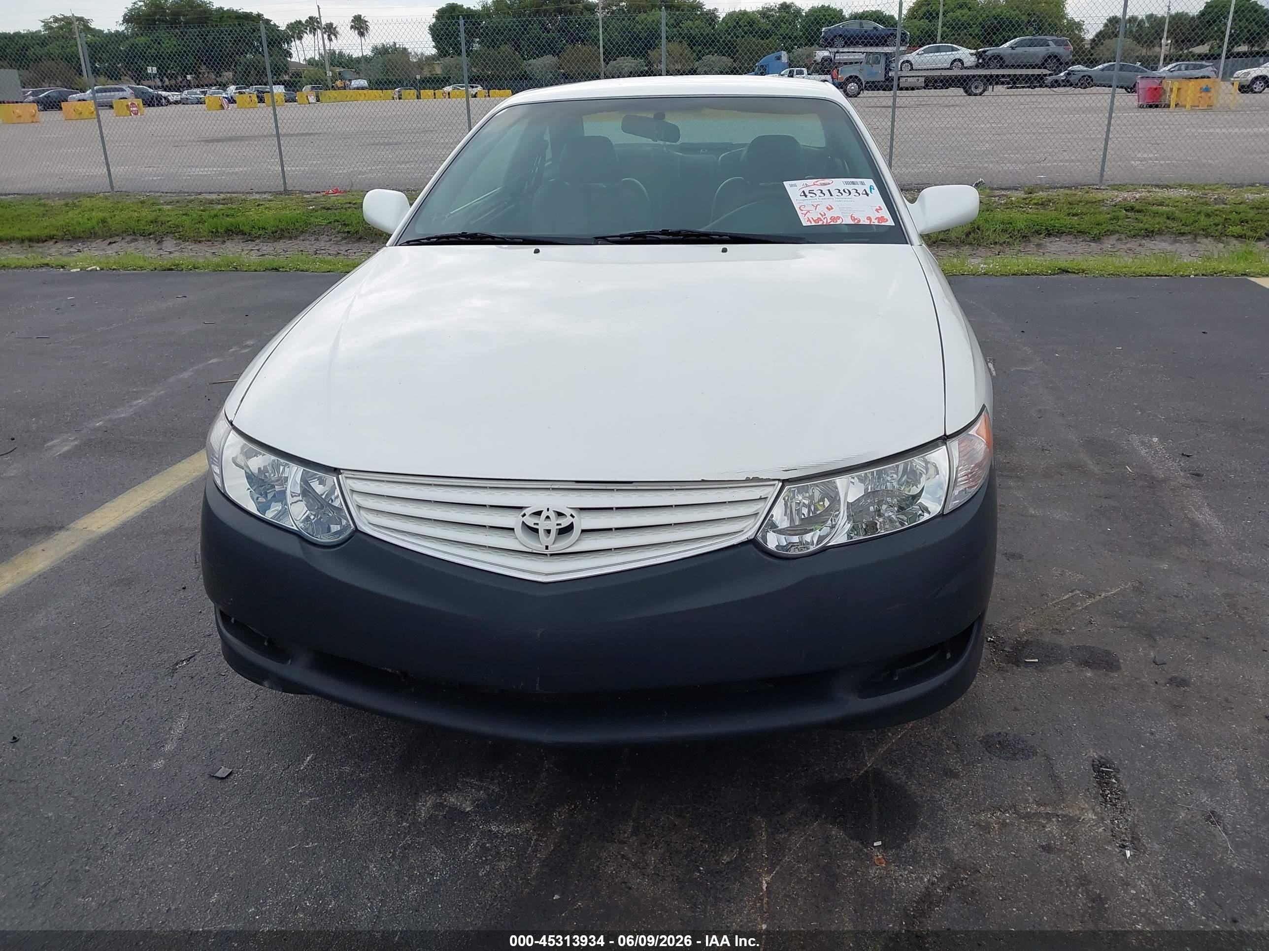 2002 Toyota Camry Solara Se V6 White vin: 2T1CF22P32C550870