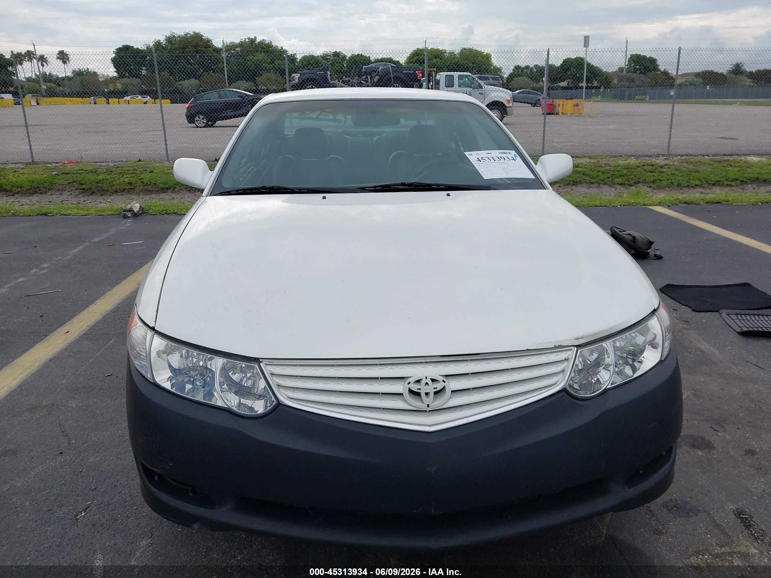 2002 Toyota Camry Solara Se V6 White vin: 2T1CF22P32C550870