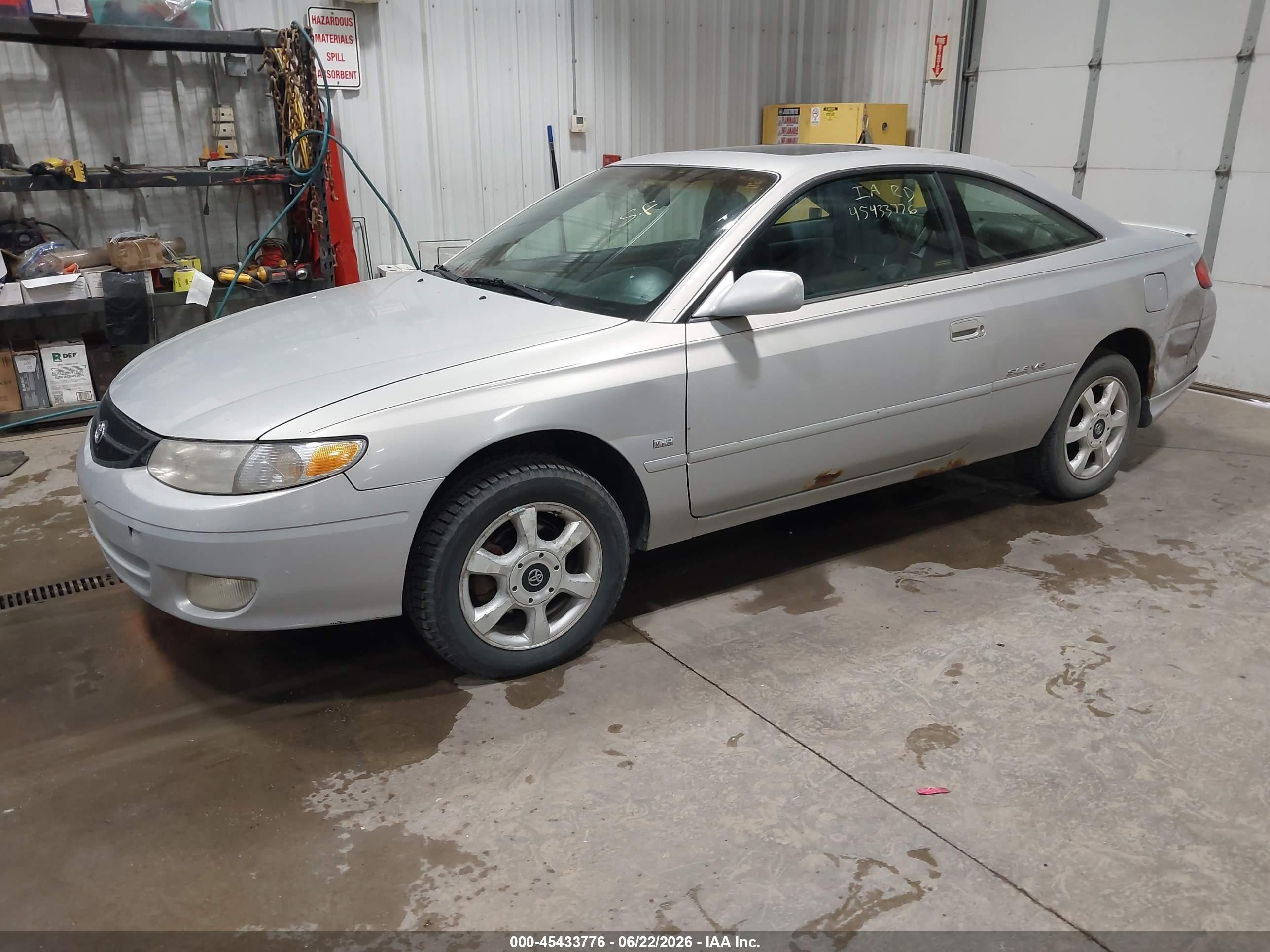 2000 Toyota Camry Solara Sle V6 Silver vin: 2T1CF22P3YC275929