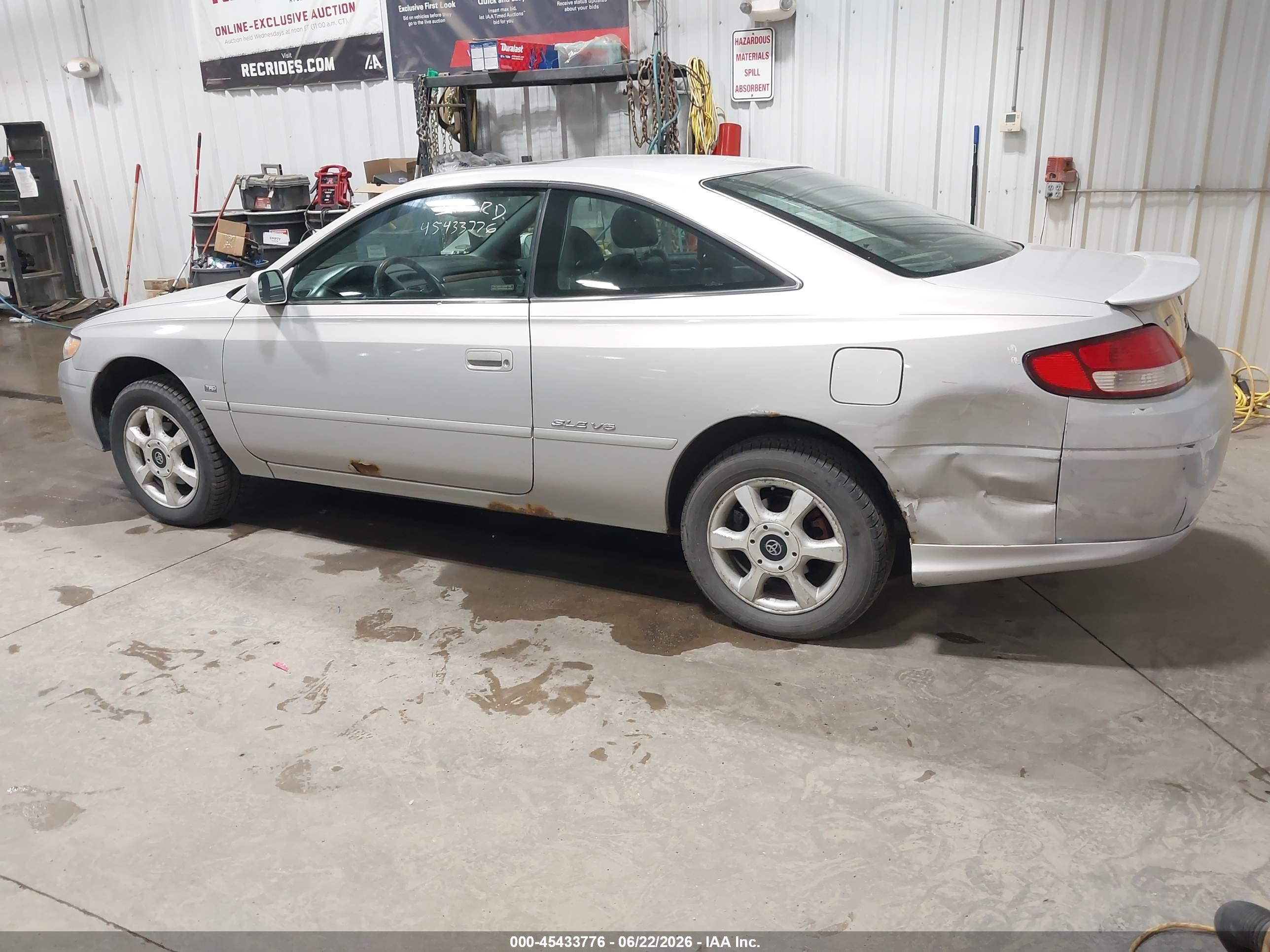 2000 Toyota Camry Solara Sle V6 Silver vin: 2T1CF22P3YC275929