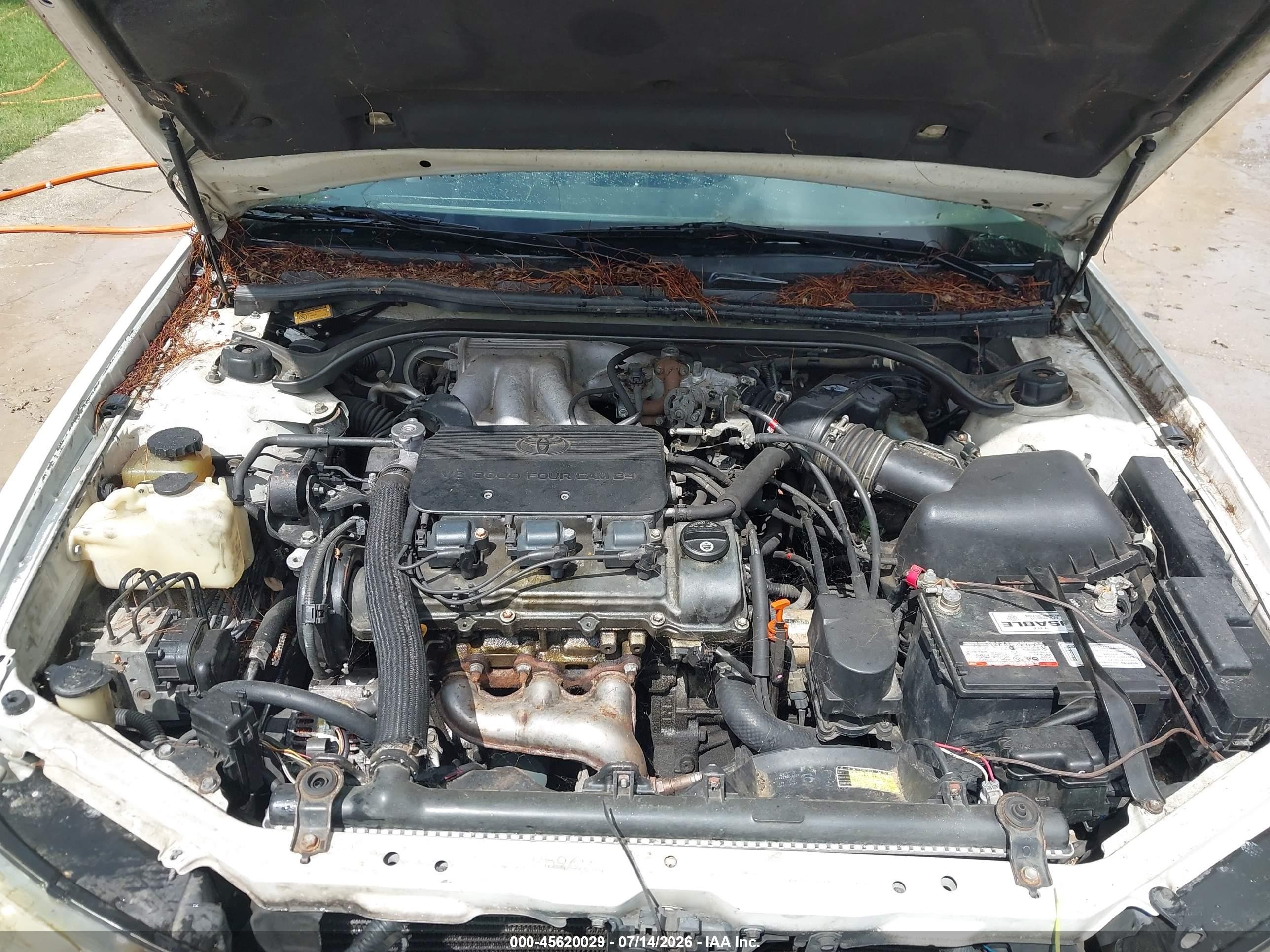 2001 Toyota Camry Solara Sle V6 White vin: 2T1CF22P41C496977