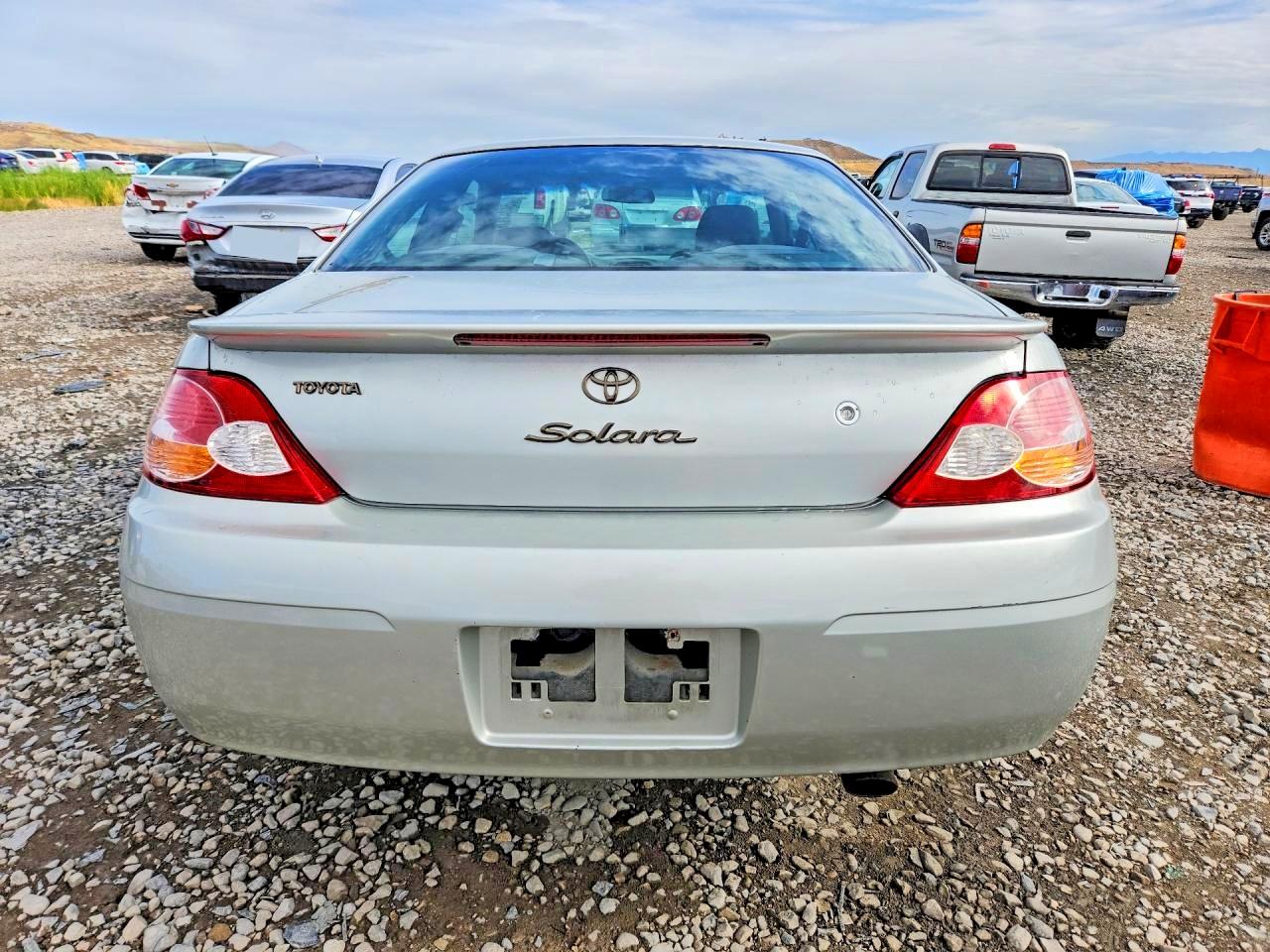 2002 Toyota Camry Solara Se V6 Silver vin: 2T1CF22P42C593386