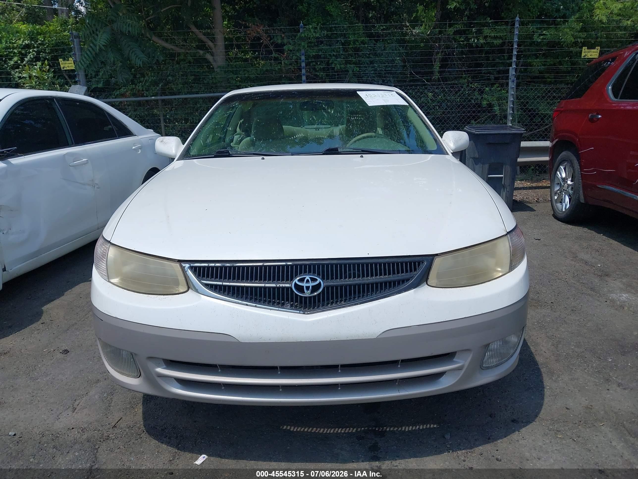 2000 Toyota Camry Solara Se V6 White vin: 2T1CF22P4YC273509
