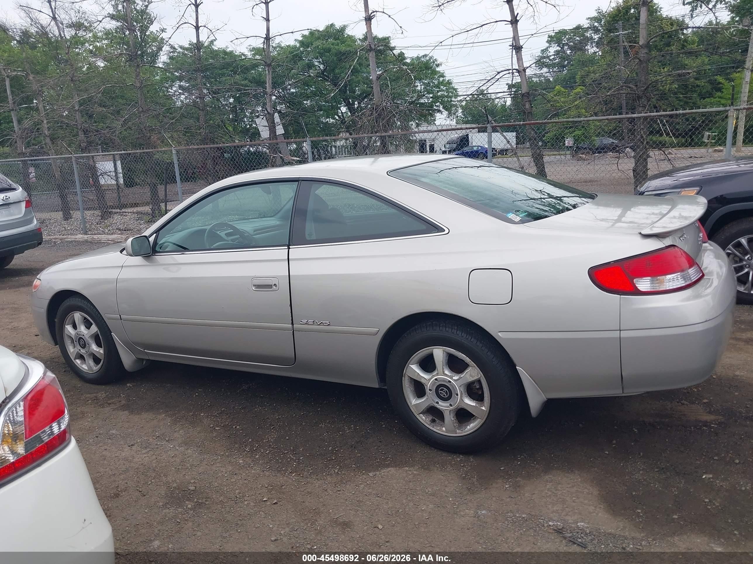 2000 Toyota Camry Solara Se V6 Tan vin: 2T1CF22P4YC277382