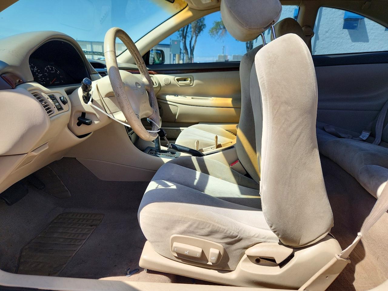 2000 Toyota Camry Solara Se V6 Gold vin: 2T1CF22P4YC416765
